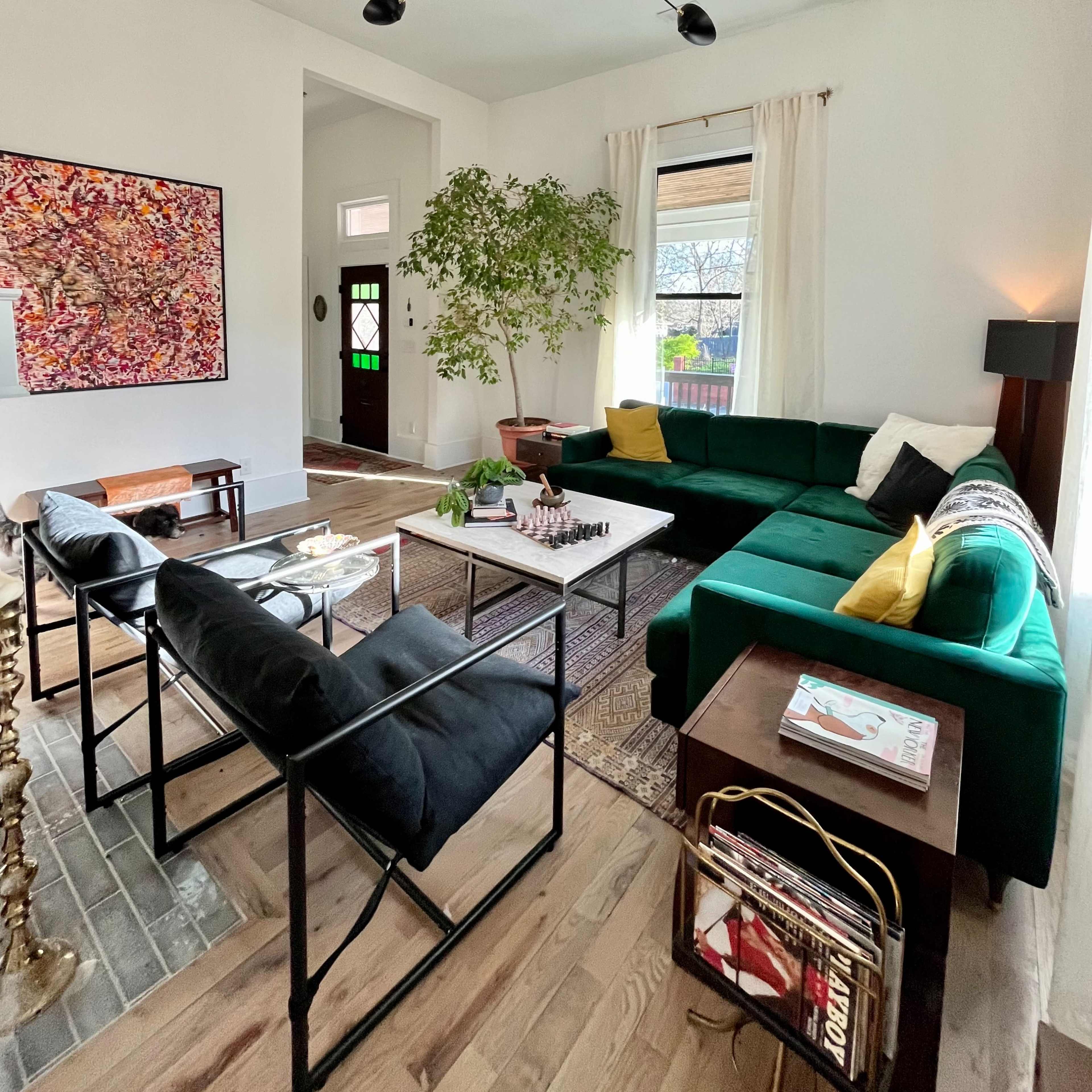 Historic Georgian with Soaring Ceilings, Gym & Yard Image in Grant Park, Atlanta, GA
