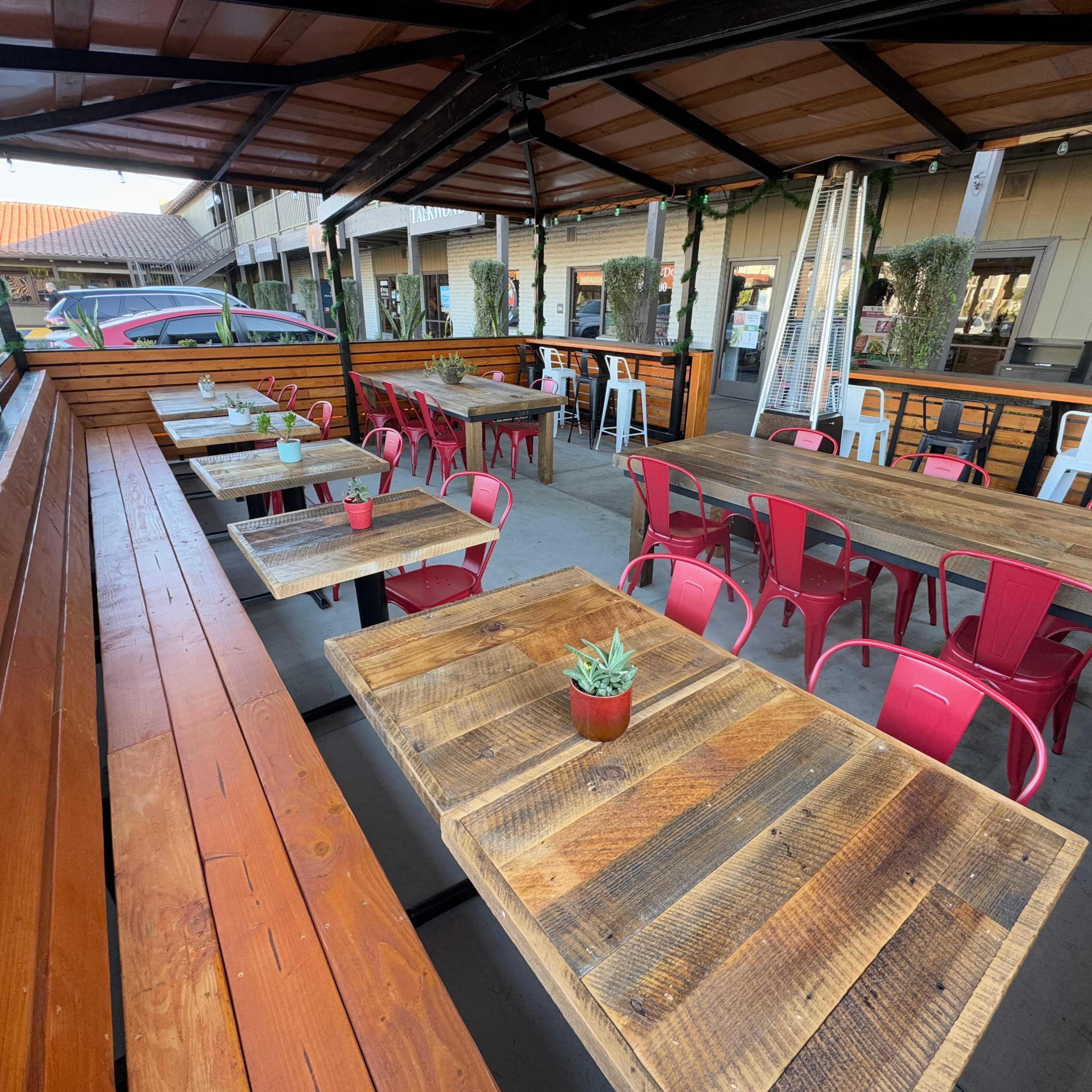 Industrial-Inspired Patio Image in Mesa Verde, Costa Mesa, CA