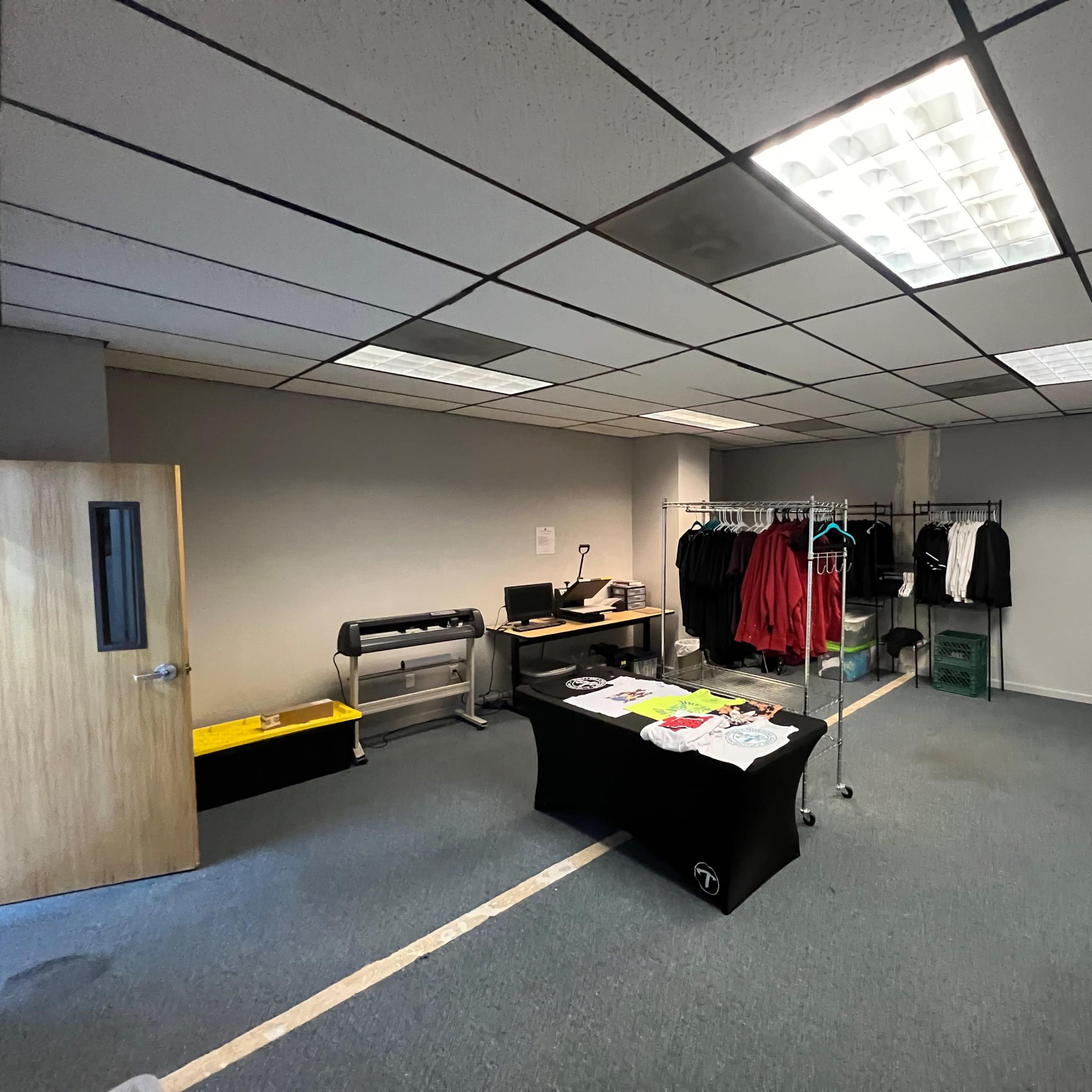 Fashion Lab: Creative Workspace Image in North Sacramento, Sacramento, CA