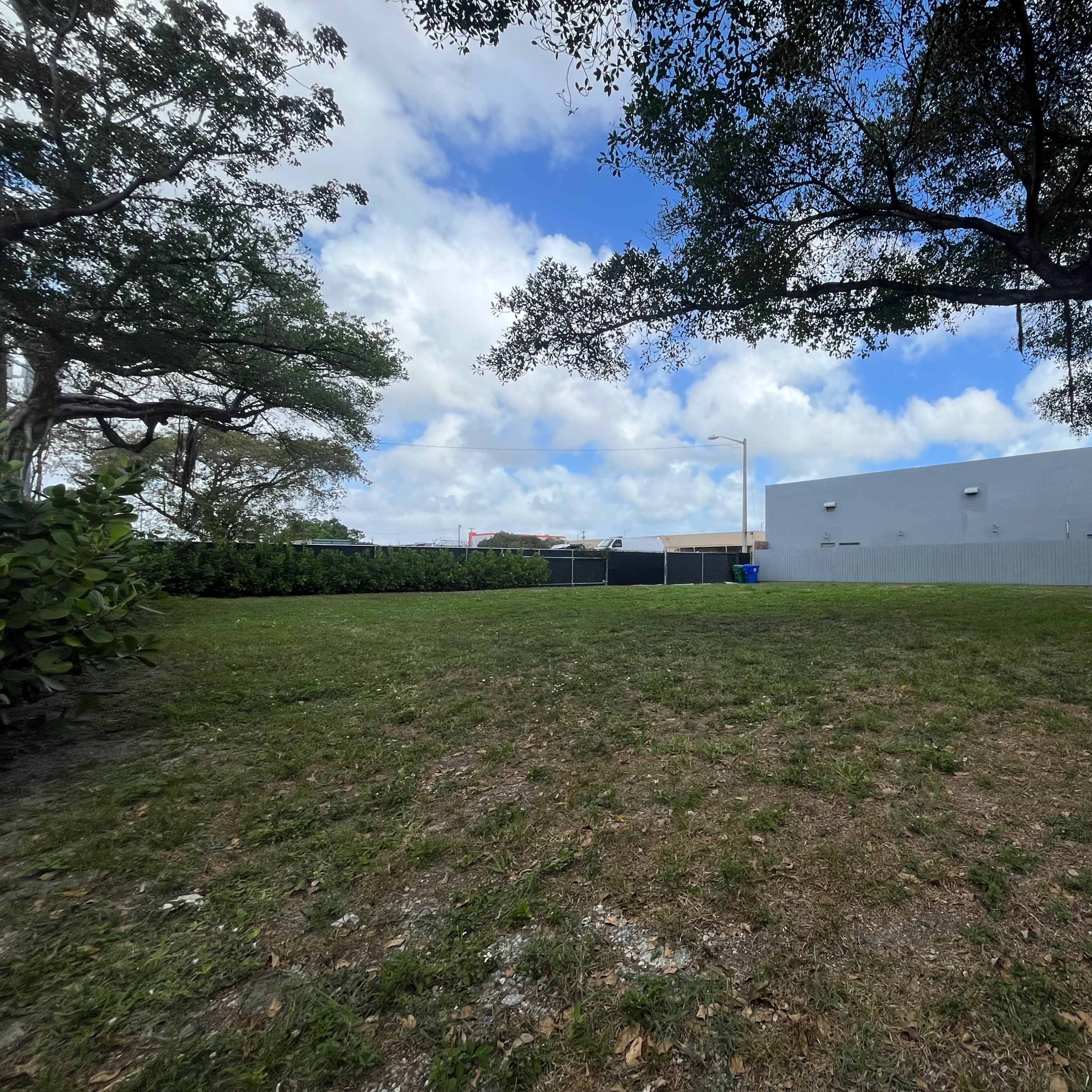 Allapattah-Wynwood Outdoor Flex-Space Image in Allapattah, Miami, FL