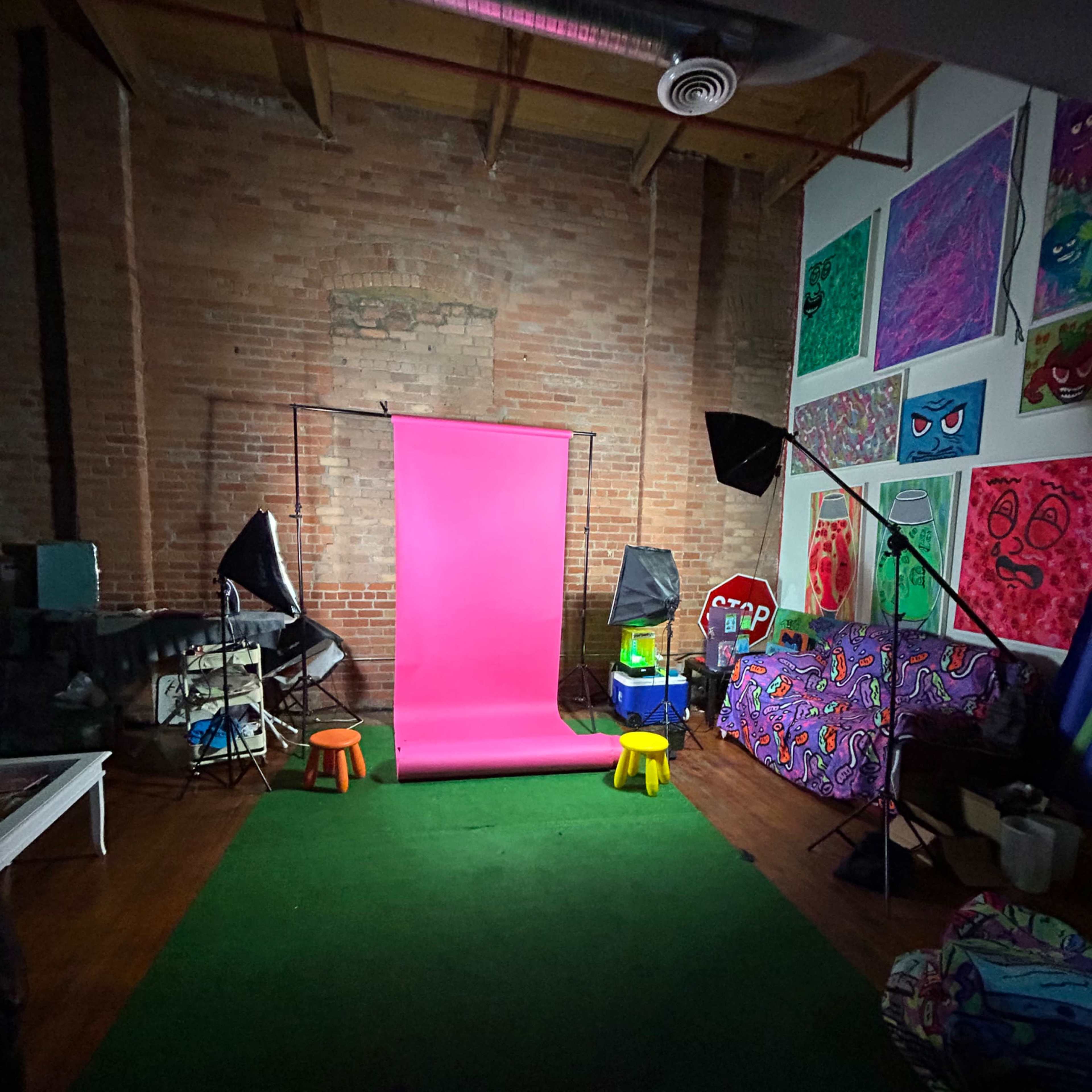 ART STUDIO PHOTO SPACE Image in Central Southwest, Detroit, MI