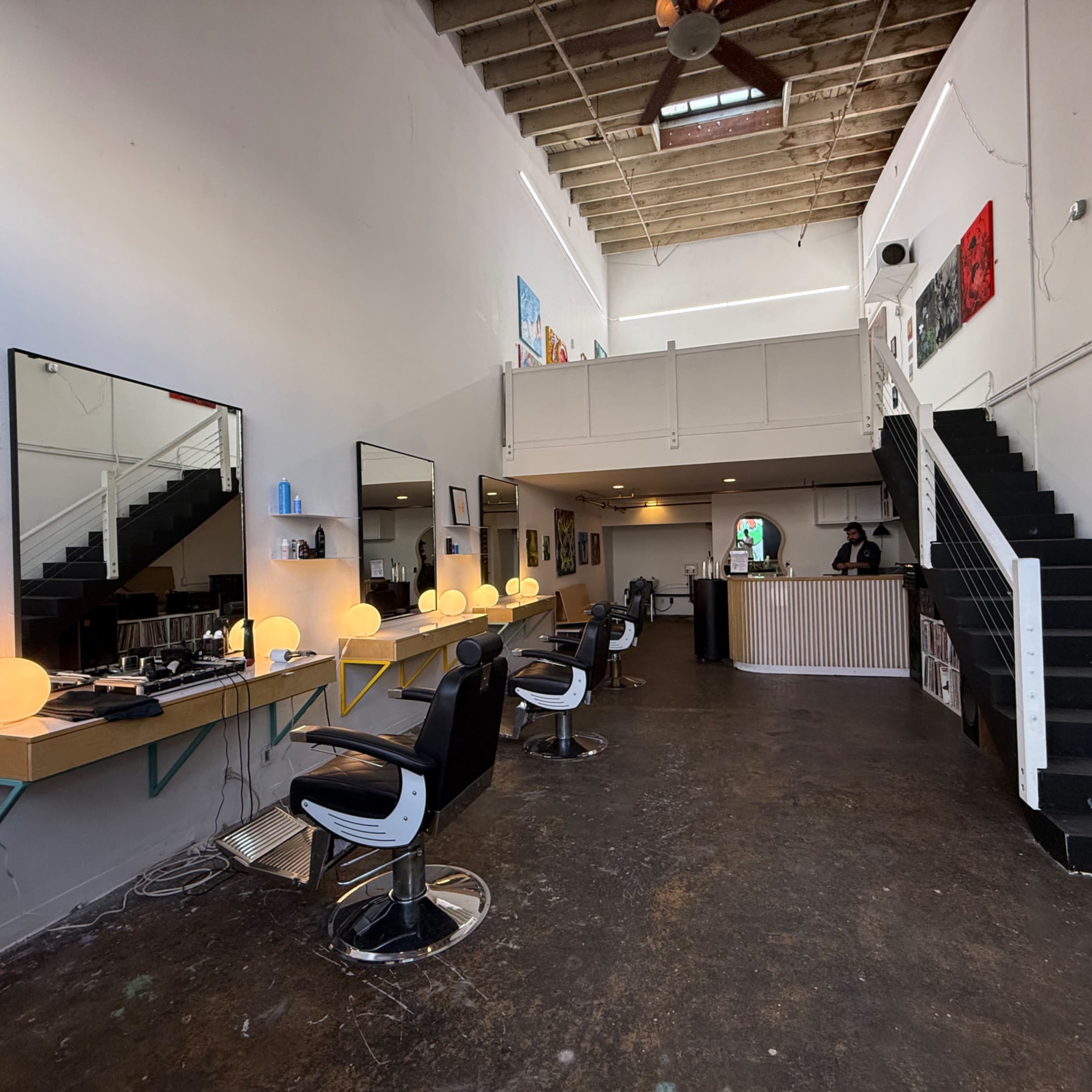 Bright & Stylish Salon + Gallery Space with Inspiring Vibes Image in Central LA, Los Angeles, CA