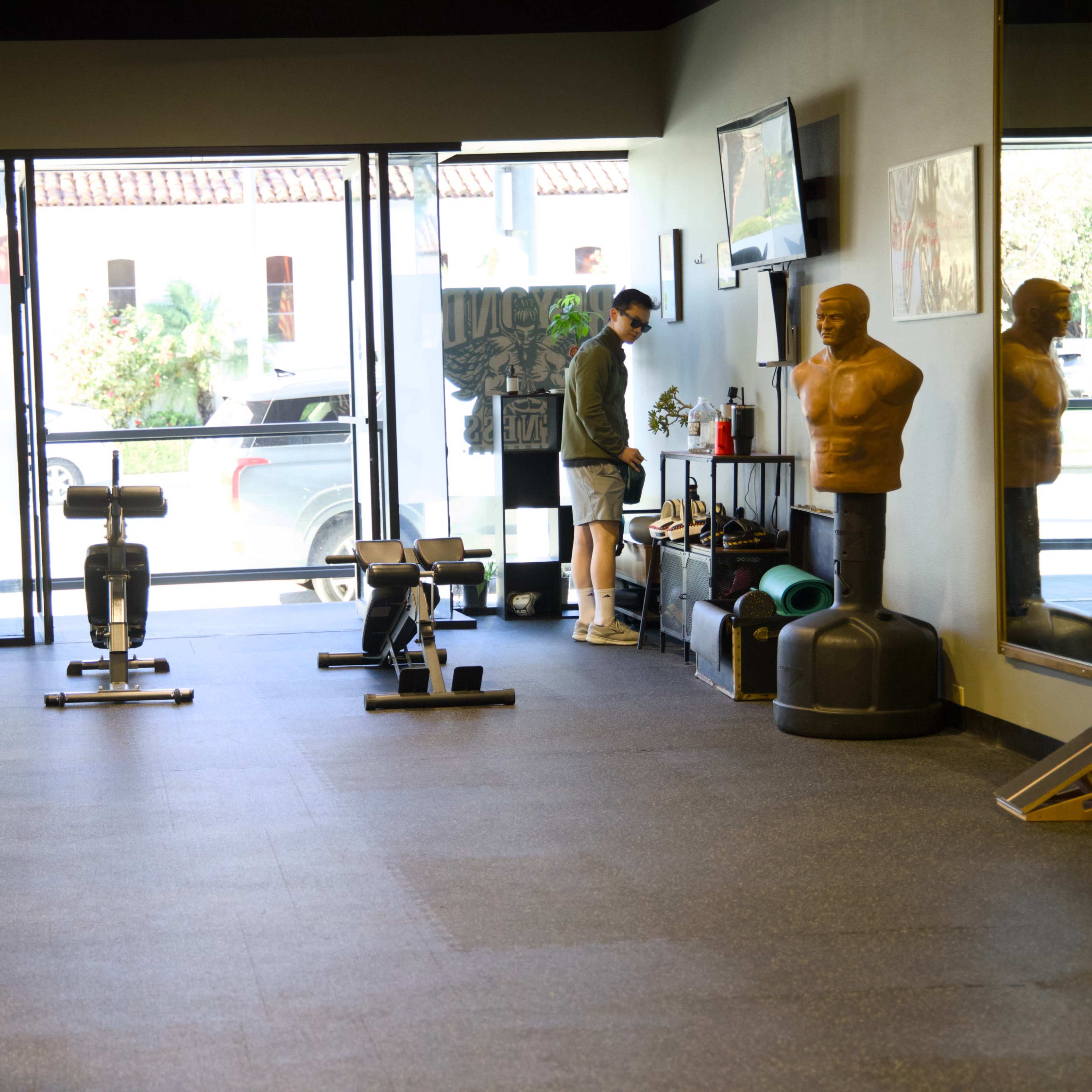 Attractive, Clean and Vibrant Modern Fitness Studio with Boxing and Athletic Training Focus in the heart of West Los Angles Image in West Los Angeles, Los Angeles, CA