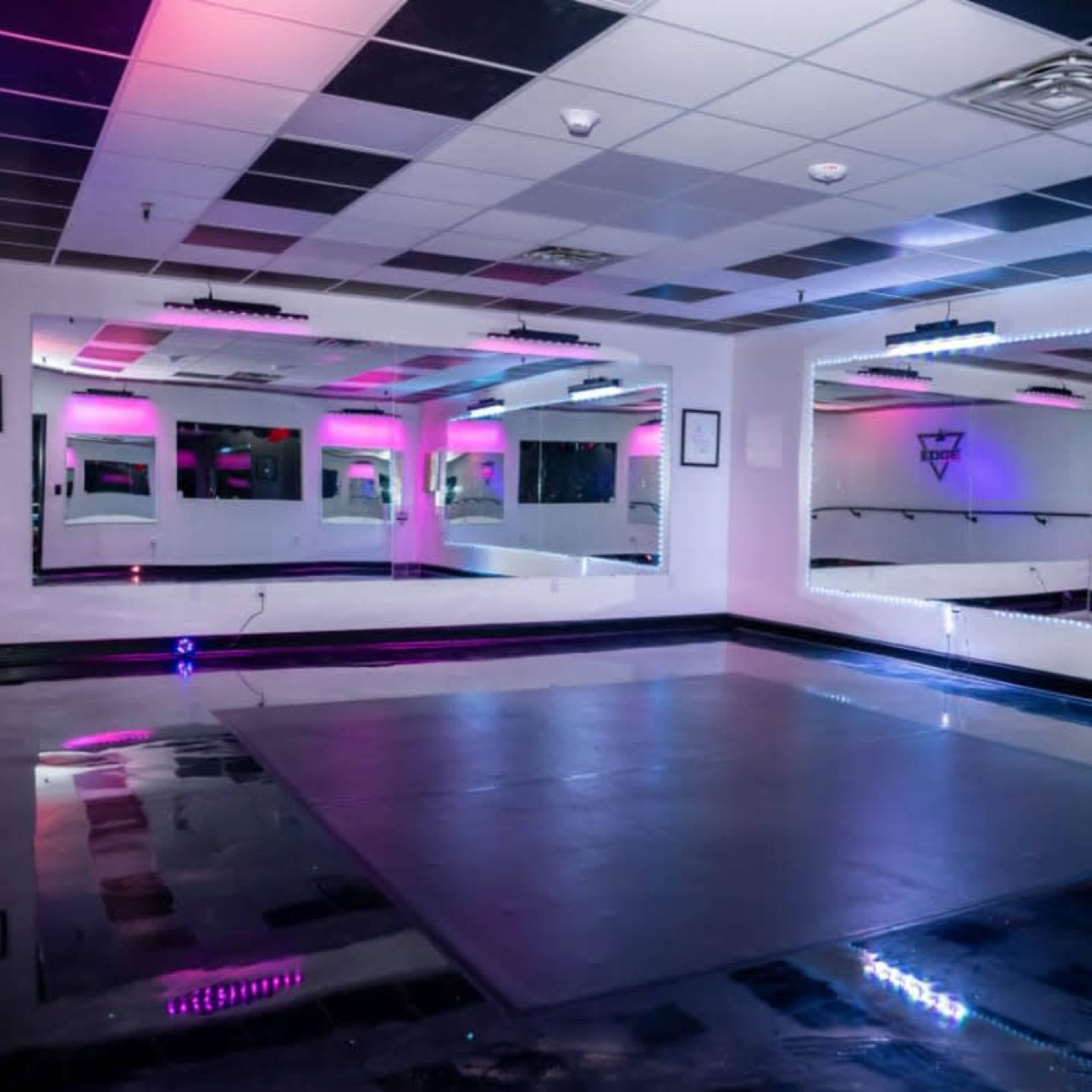 Dance and Photography Studio Image in Babylon, Farmingdale, NY