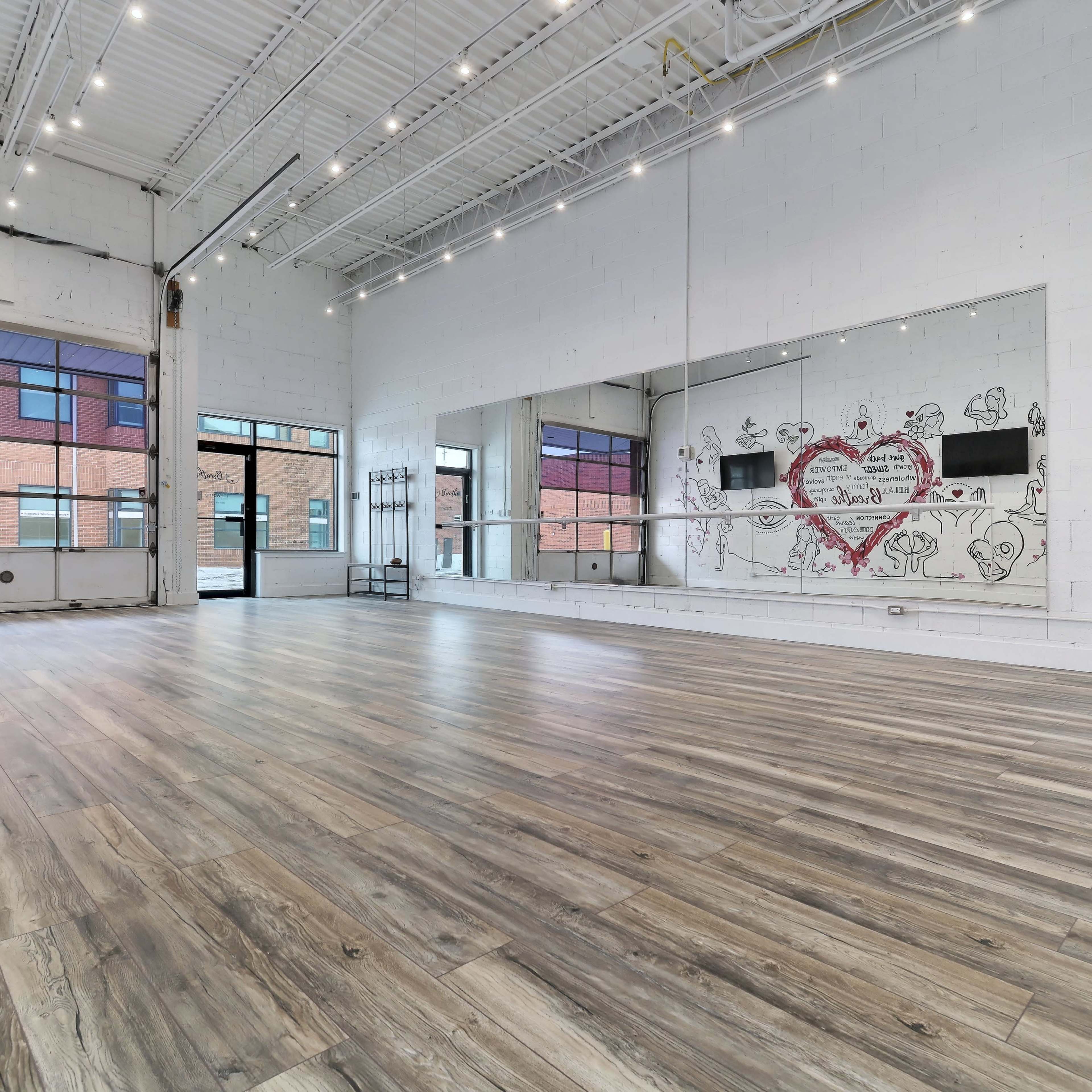 Multi purpose studio in the heart of Vaughan Image in Concord, Vaughan, ON