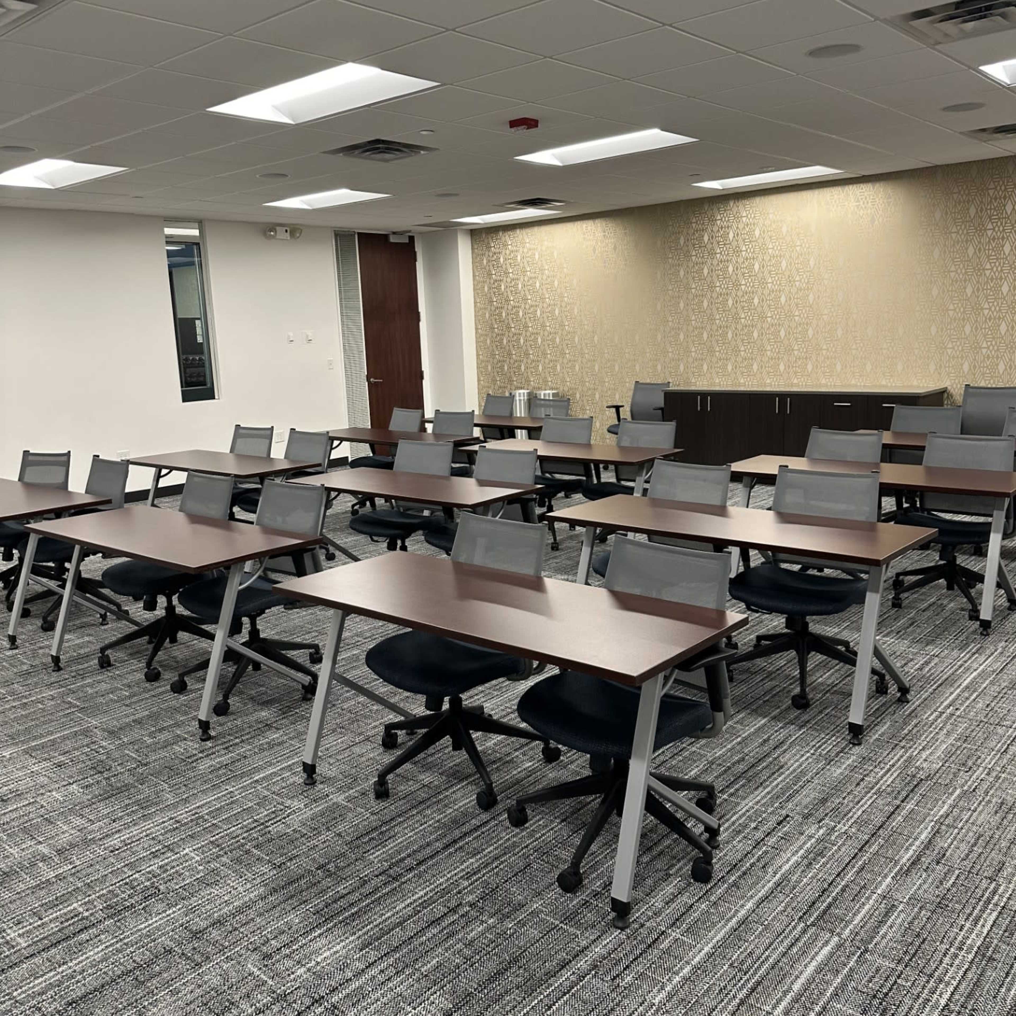Modern Training Room Image in Minnetonka, Minnetonka, MN