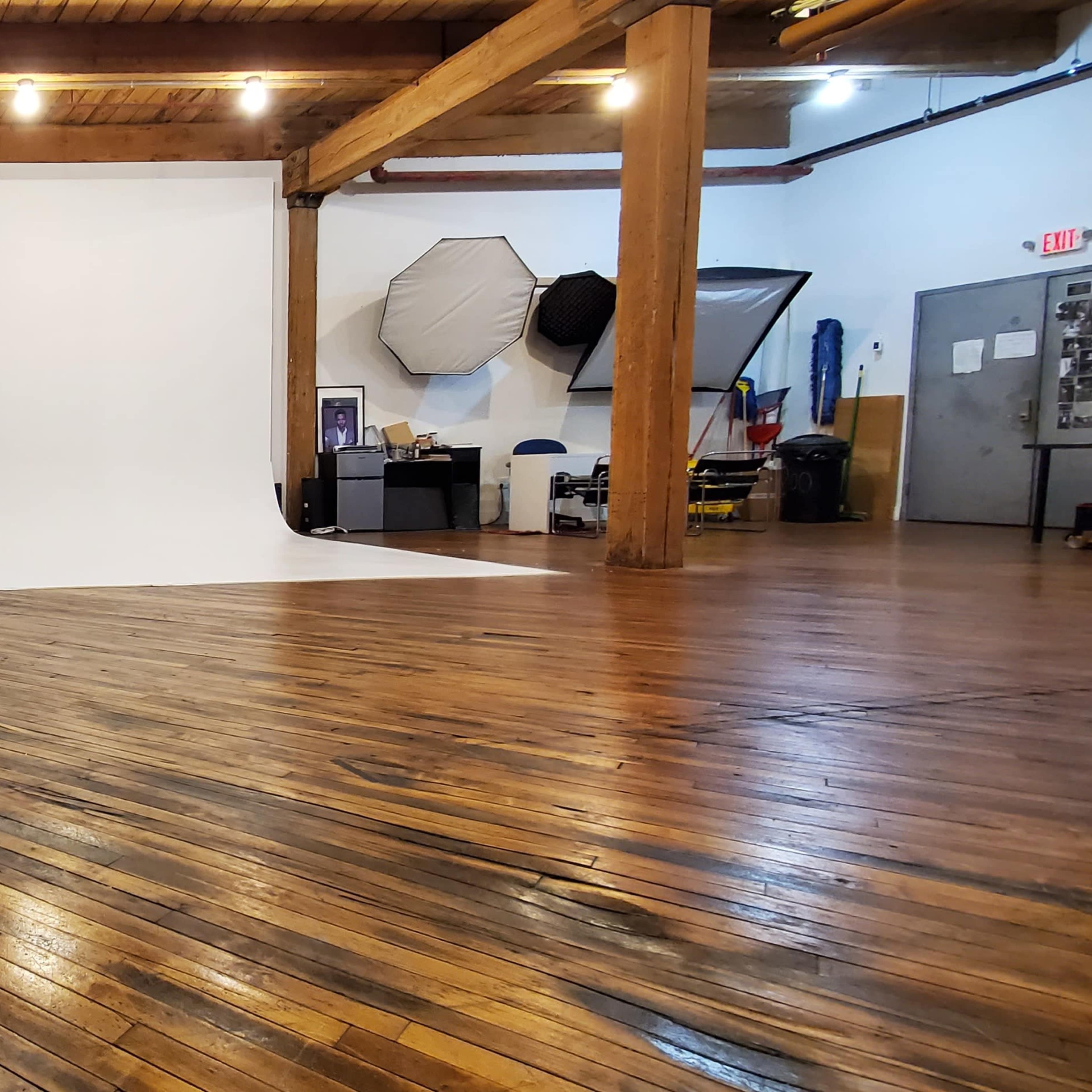 Professional Photography and Video Studio and event space with Cyc-wall Image in North Philadelphia, Philadelphia, PA