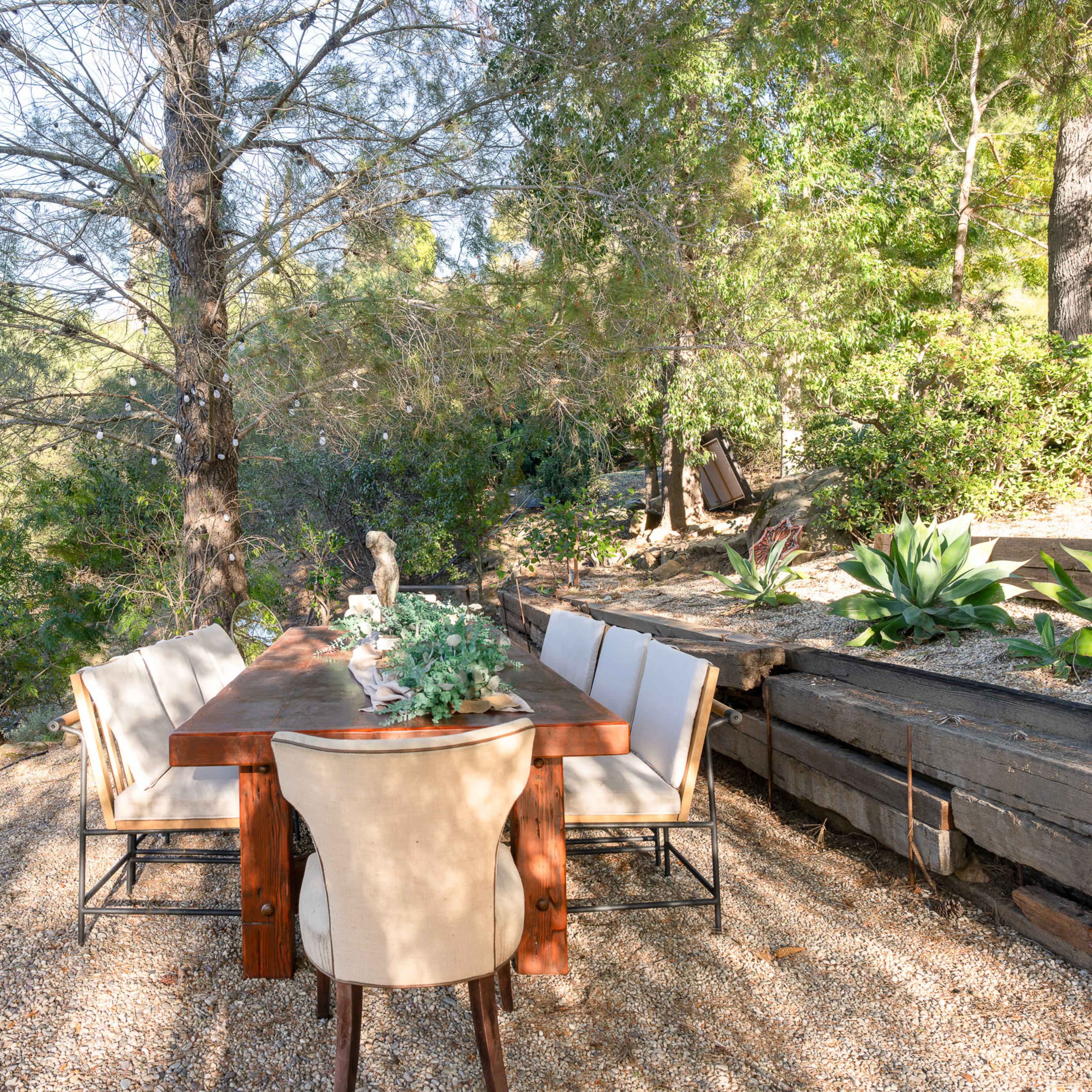 Modern Mountain Retreat Image in Sylvia Park, Topanga, CA