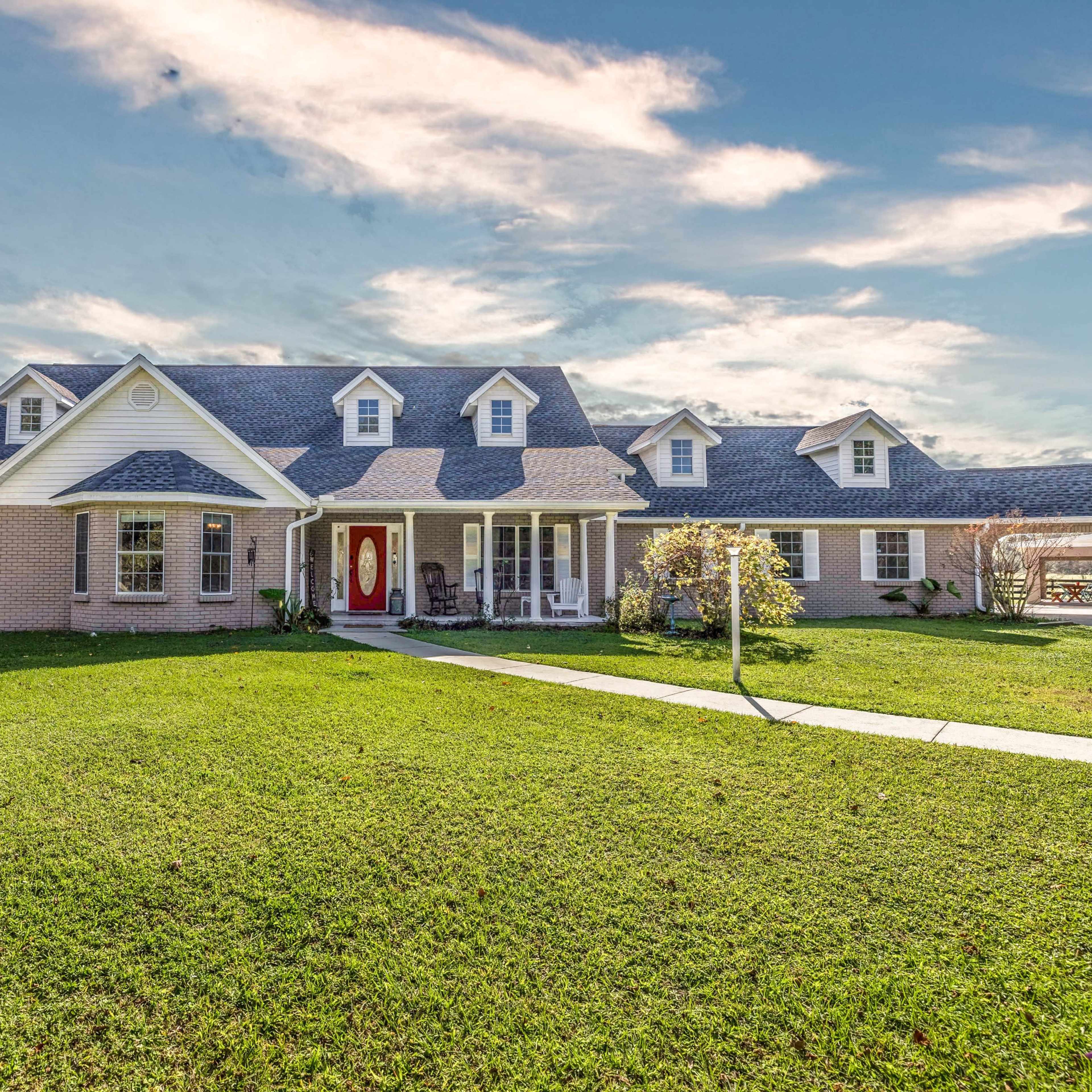 Ranch Home With Beautiful Pastures Image in , Morriston, FL