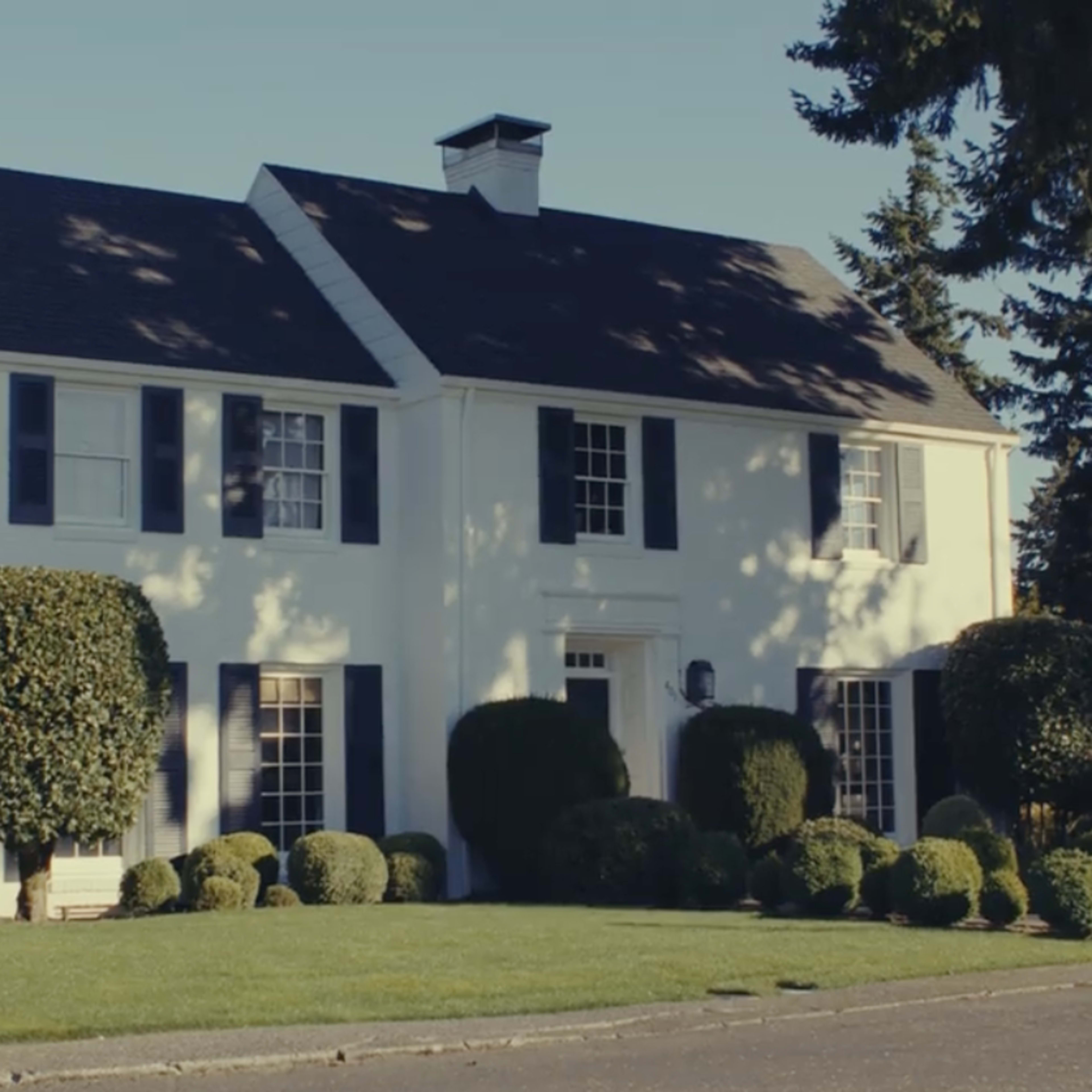 White Brick Colonial House with Spacious Backyard and Vintage Interiors Image in Edgewood Park, Vancouver, WA