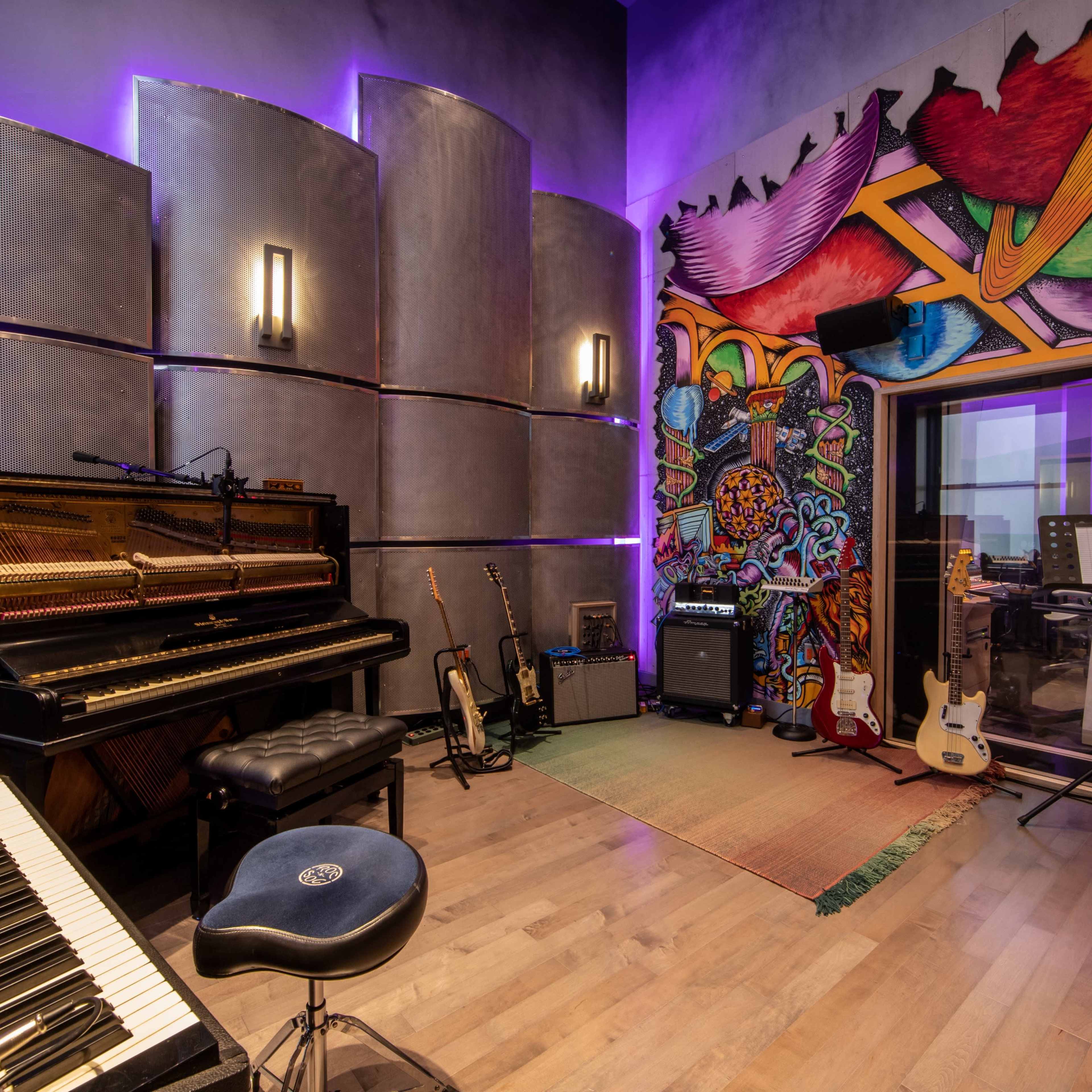 Lower East Side Studio with Beautiful Interior Design Image in Lower East Side, New York, NY