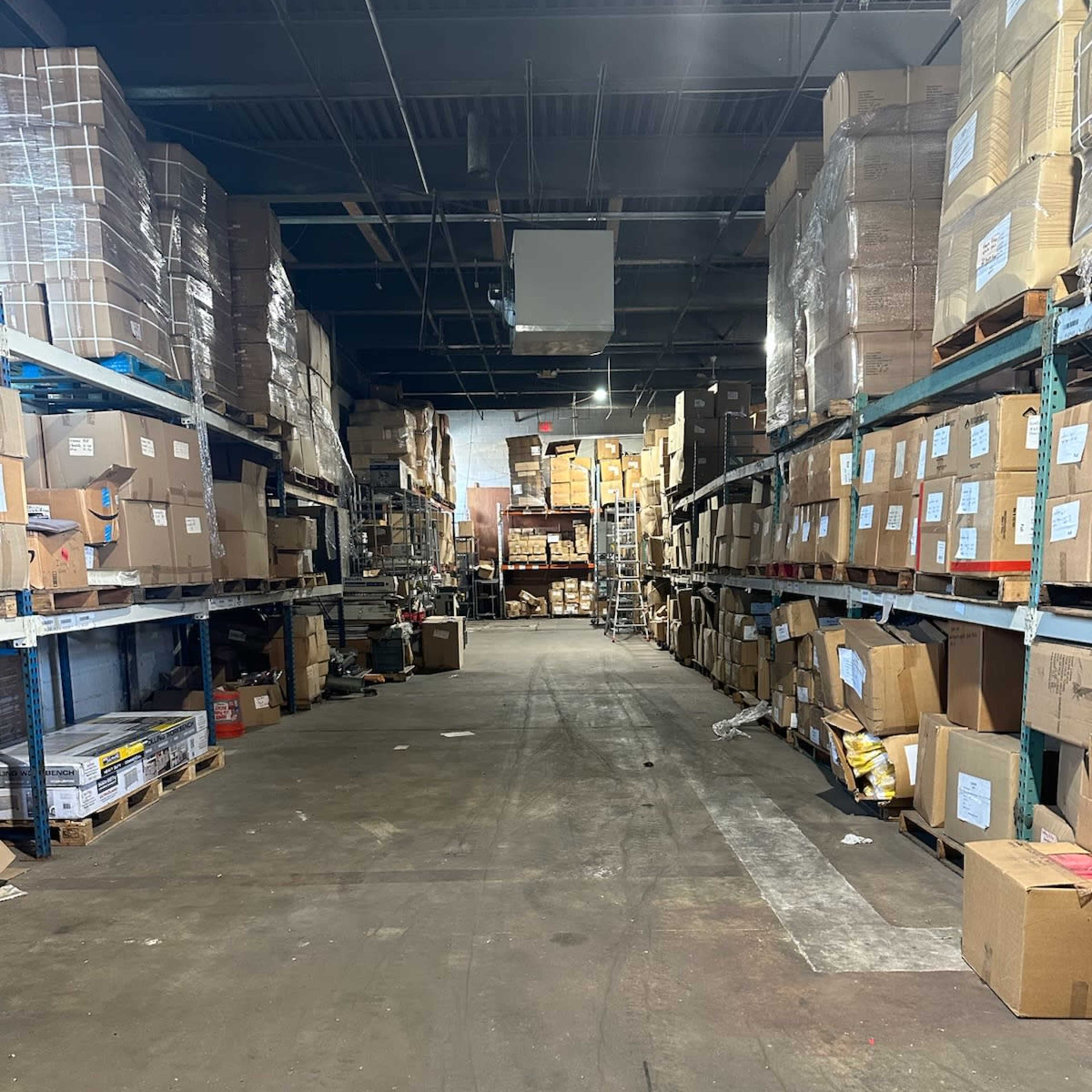 Industrial Warehouse Image in Linden, Linden, NJ