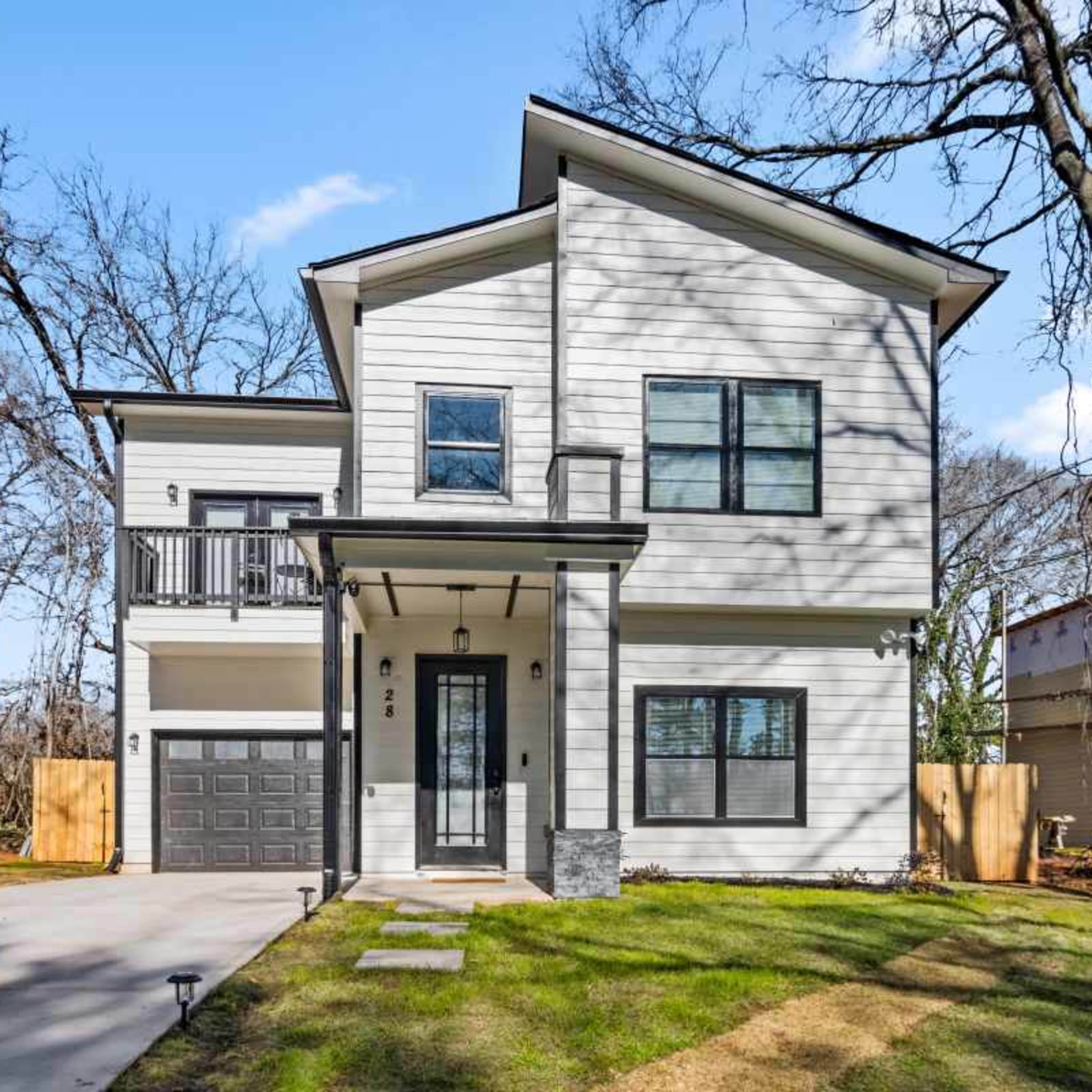 Beautiful Contemporary City Home Image in Lakewood Heights, Atlanta, GA
