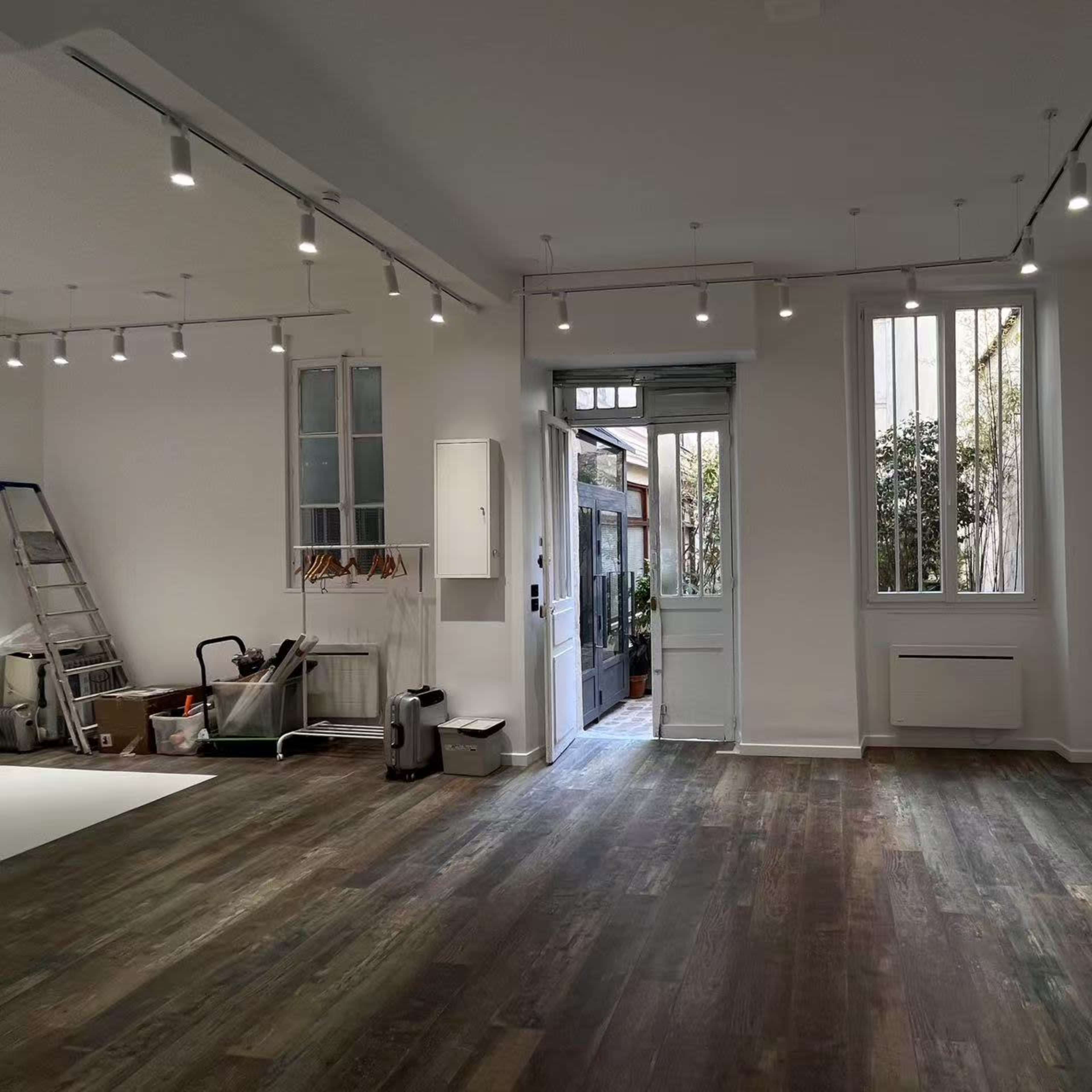 STUDIO DE PHOTO AU MARAIS Image dans Paris, Paris, Île-de-France