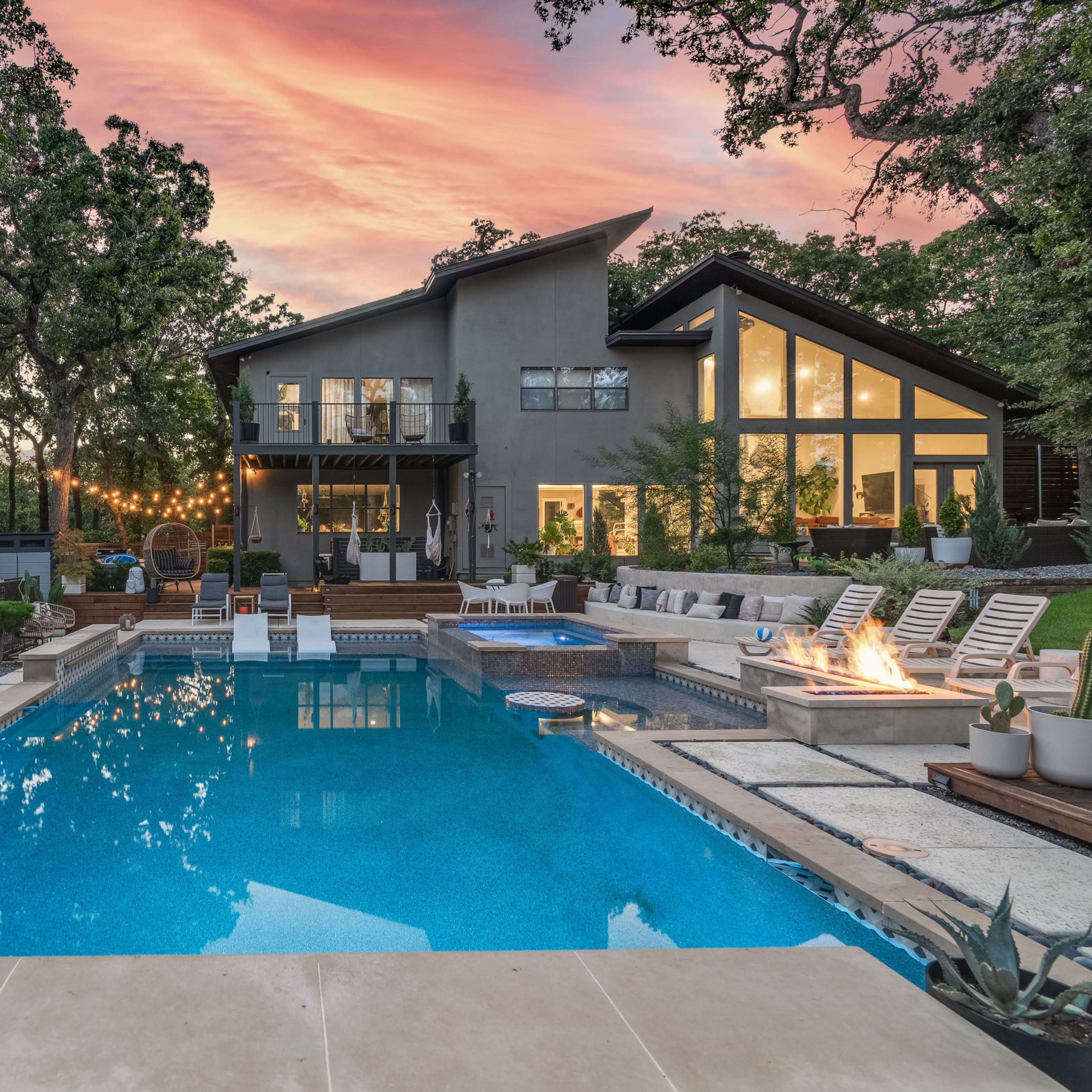 Luxury Resort Style Outdoor Space with Pool Image in Denton, Denton, TX