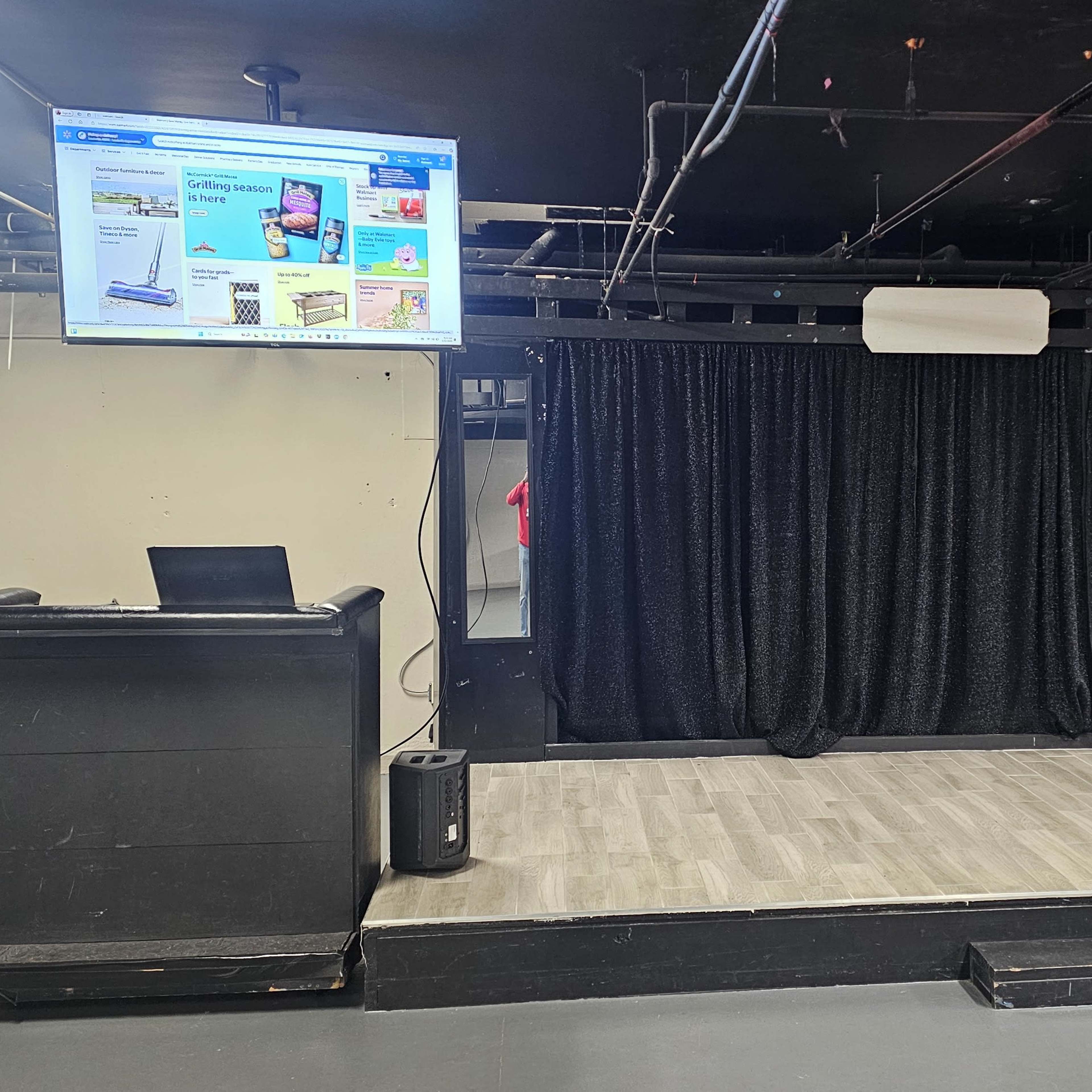 West Louisvile Venue Space Image in Parkland, Louisville, KY