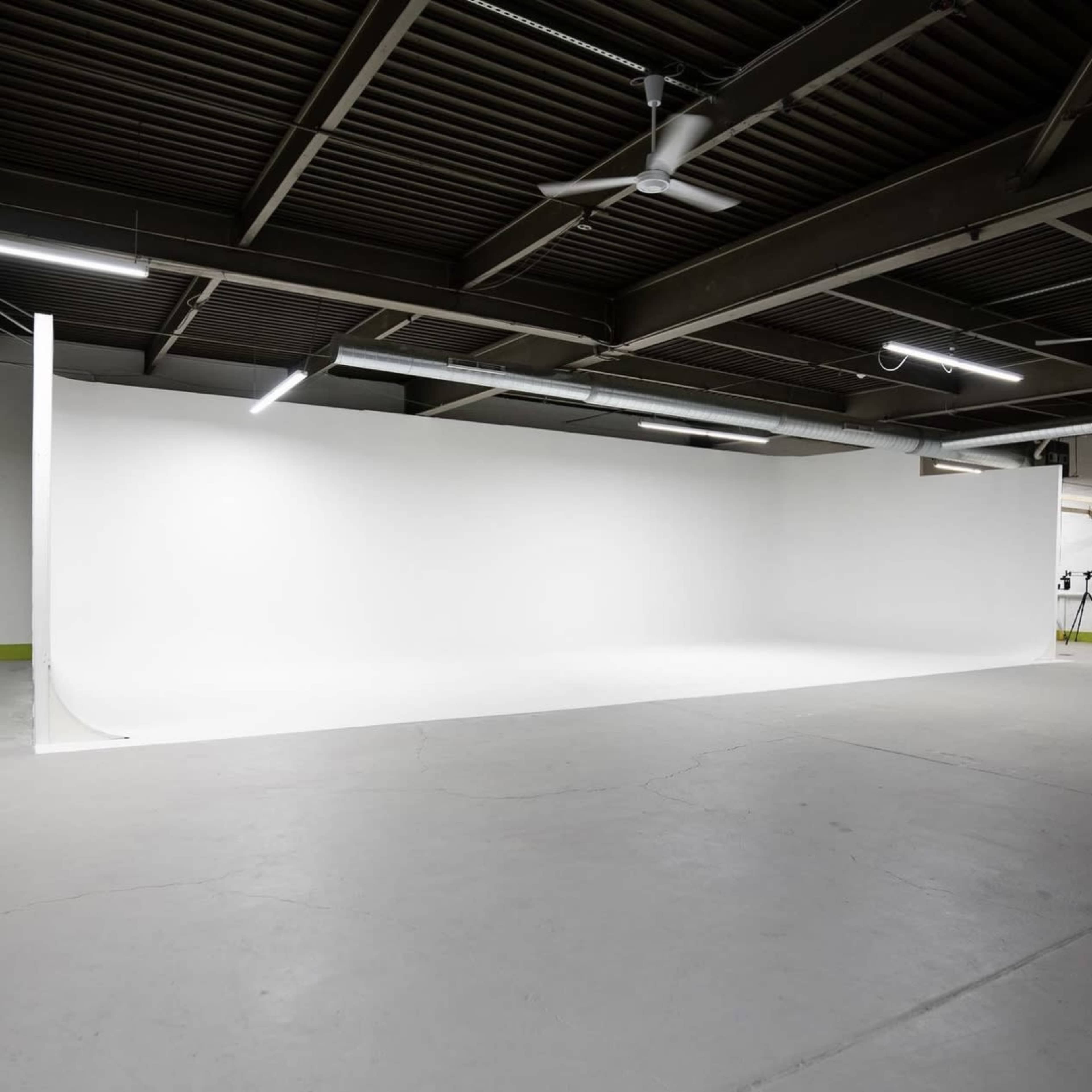 11,000 sq ft Studio Space with 40FT cyc wall Image in Grider, Buffalo, NY