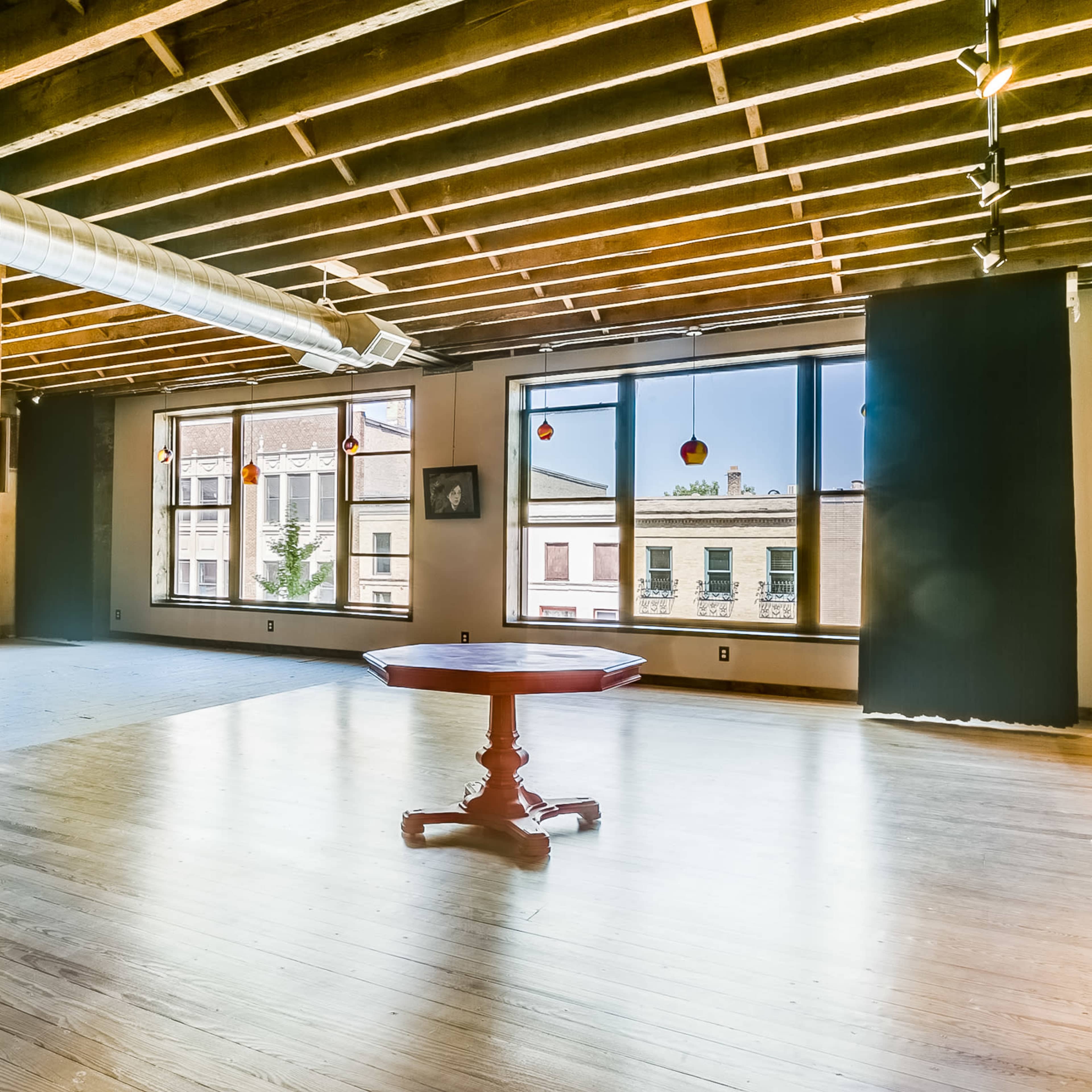Chic, historic  loft with natural light and artistic charm. Image in Racine, Racine, WI
