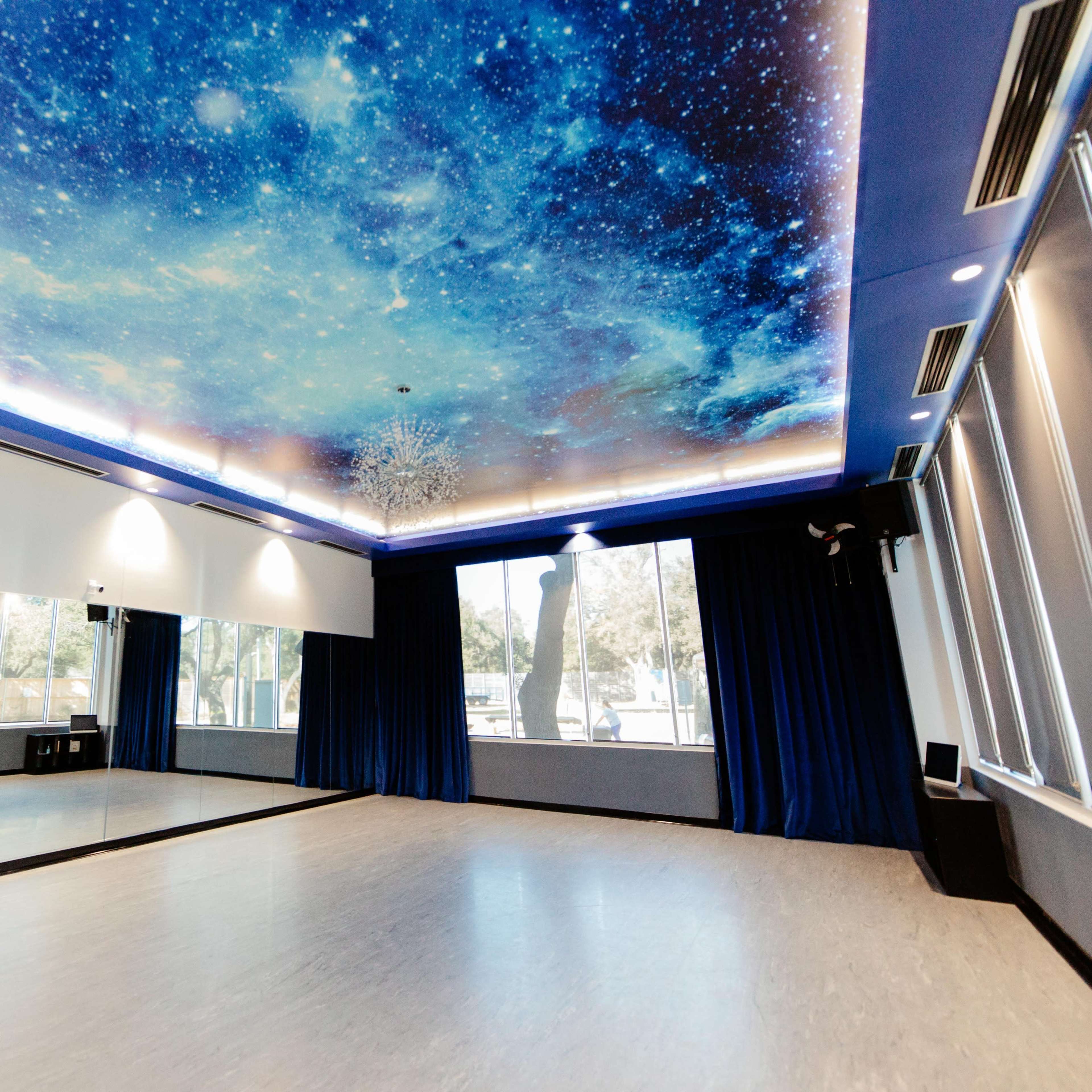 Versatile Multi-Purpose Studio – Perfect for Dance, Fitness, Filming, Meetings & Events Image in , Round Rock, TX