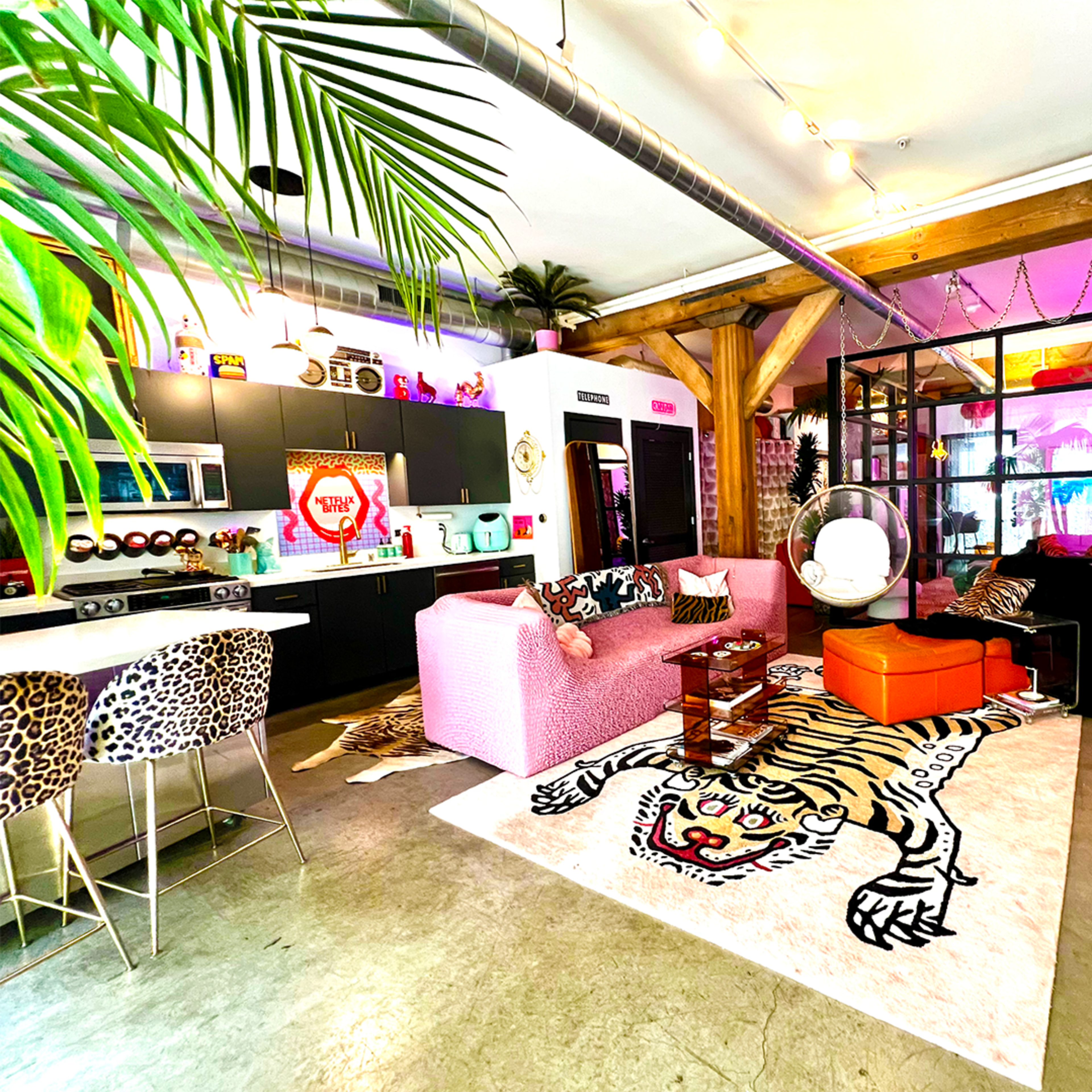 INDUSTRIAL POP ART LOFT IN THE ARTS DISTRICT DOWNTOWN LA Image in Central LA, Los Angeles, CA