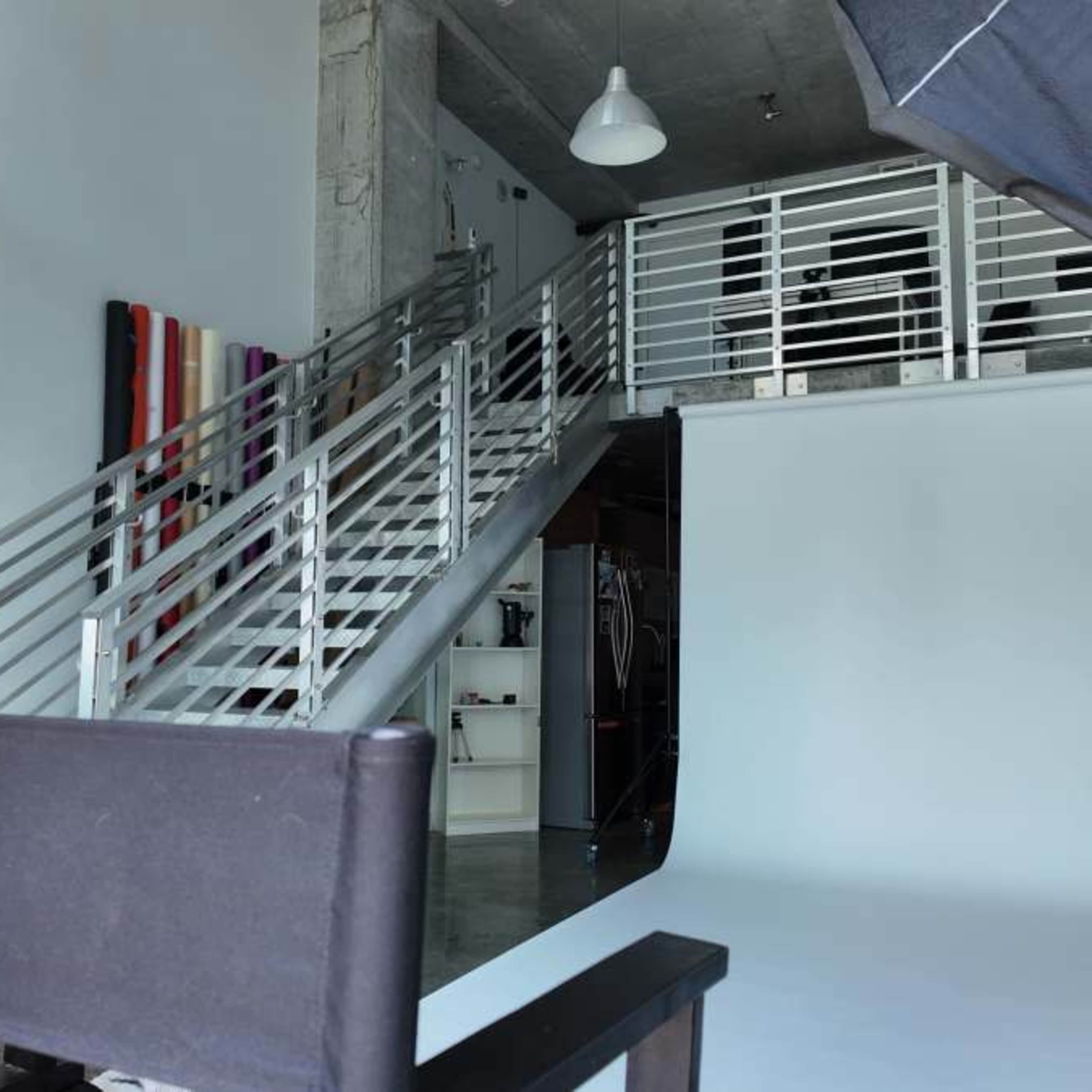 ndustrial Loft Studio: The Perfect Space for Content Creators, Brands, Photographers and Artists Image in Town Square, Miami, FL