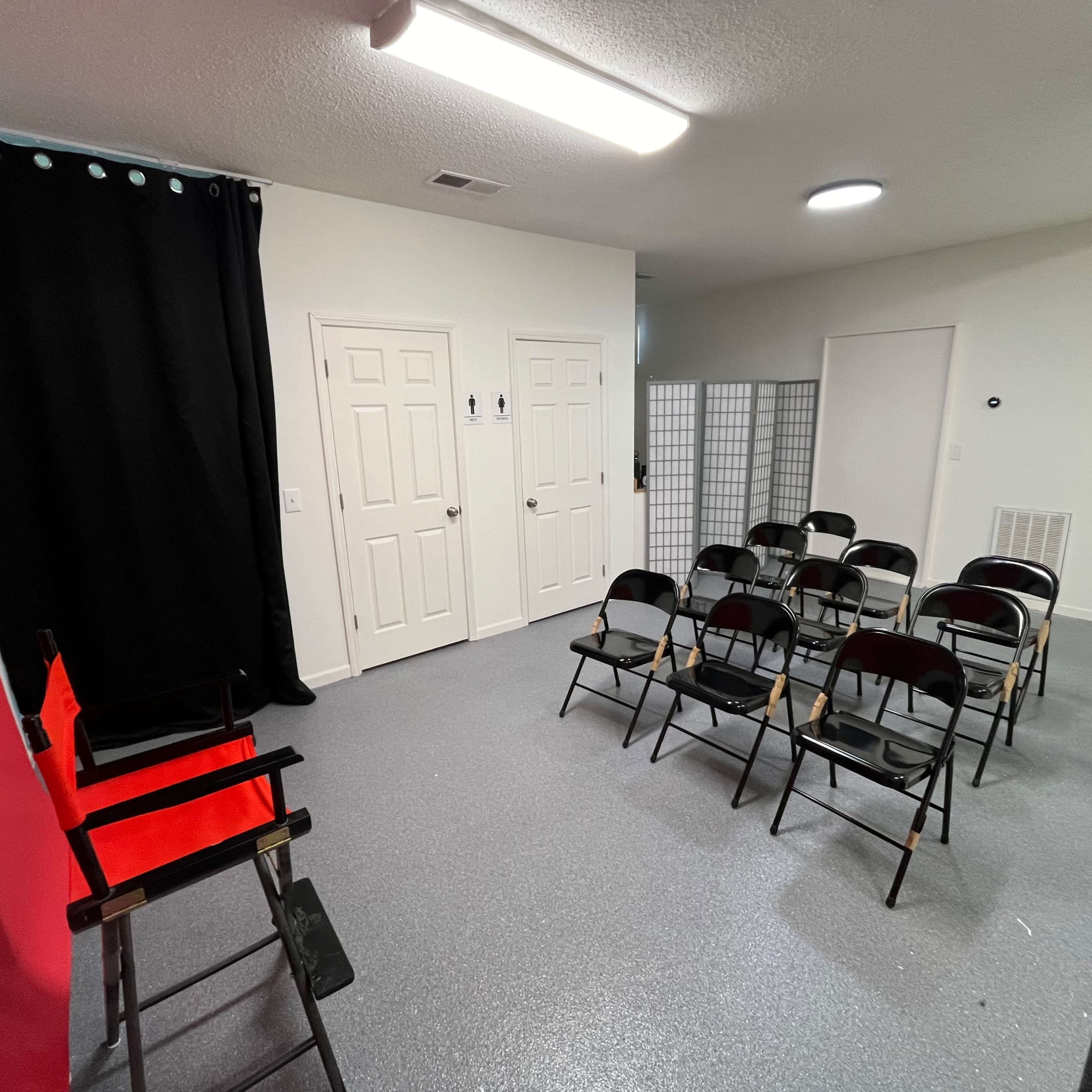 Large Studio Space with Cyc-Wall Image in Mechanicsville, Atlanta, GA
