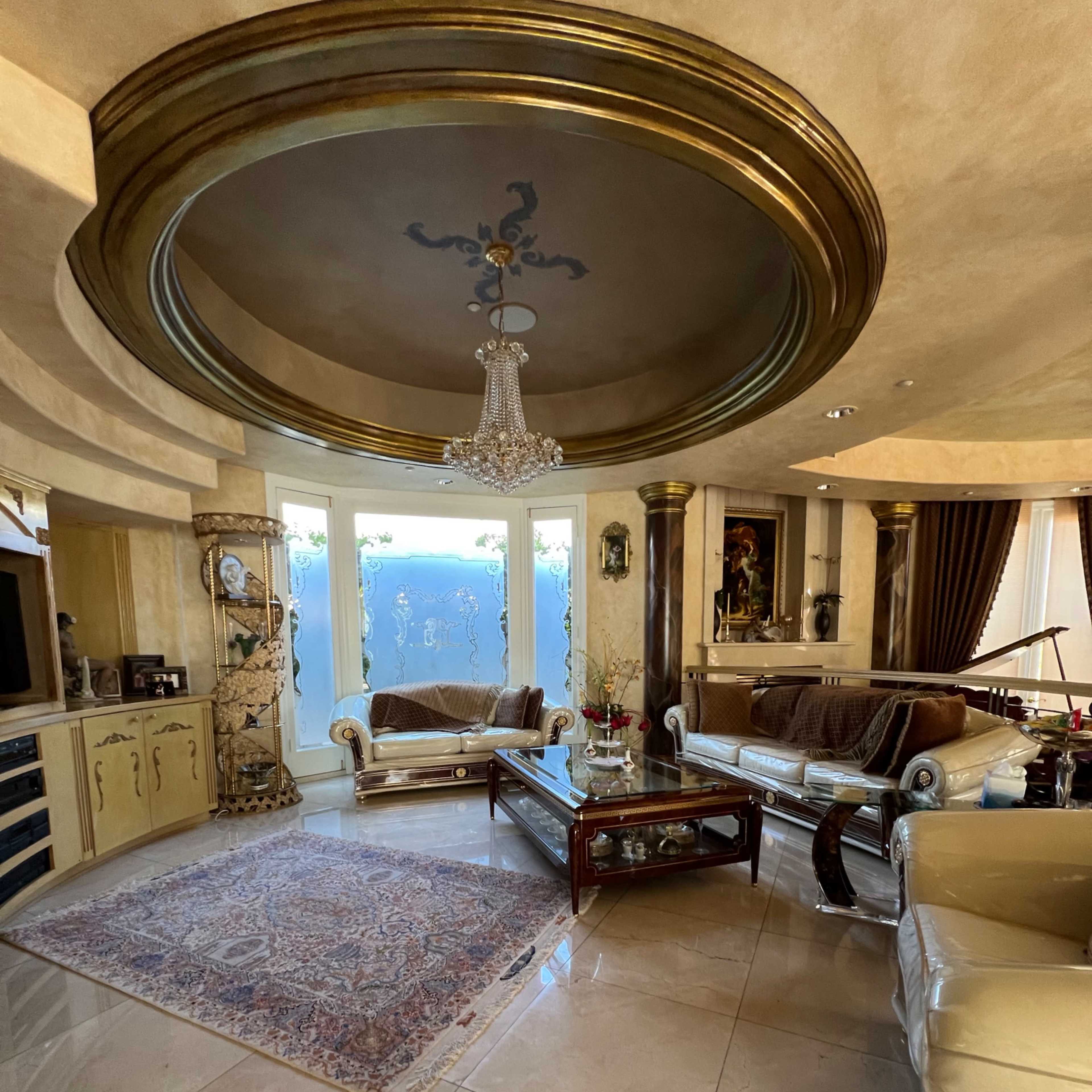 Beverly Hills luxury house Image in Beverly Hills, Beverly Hills, CA