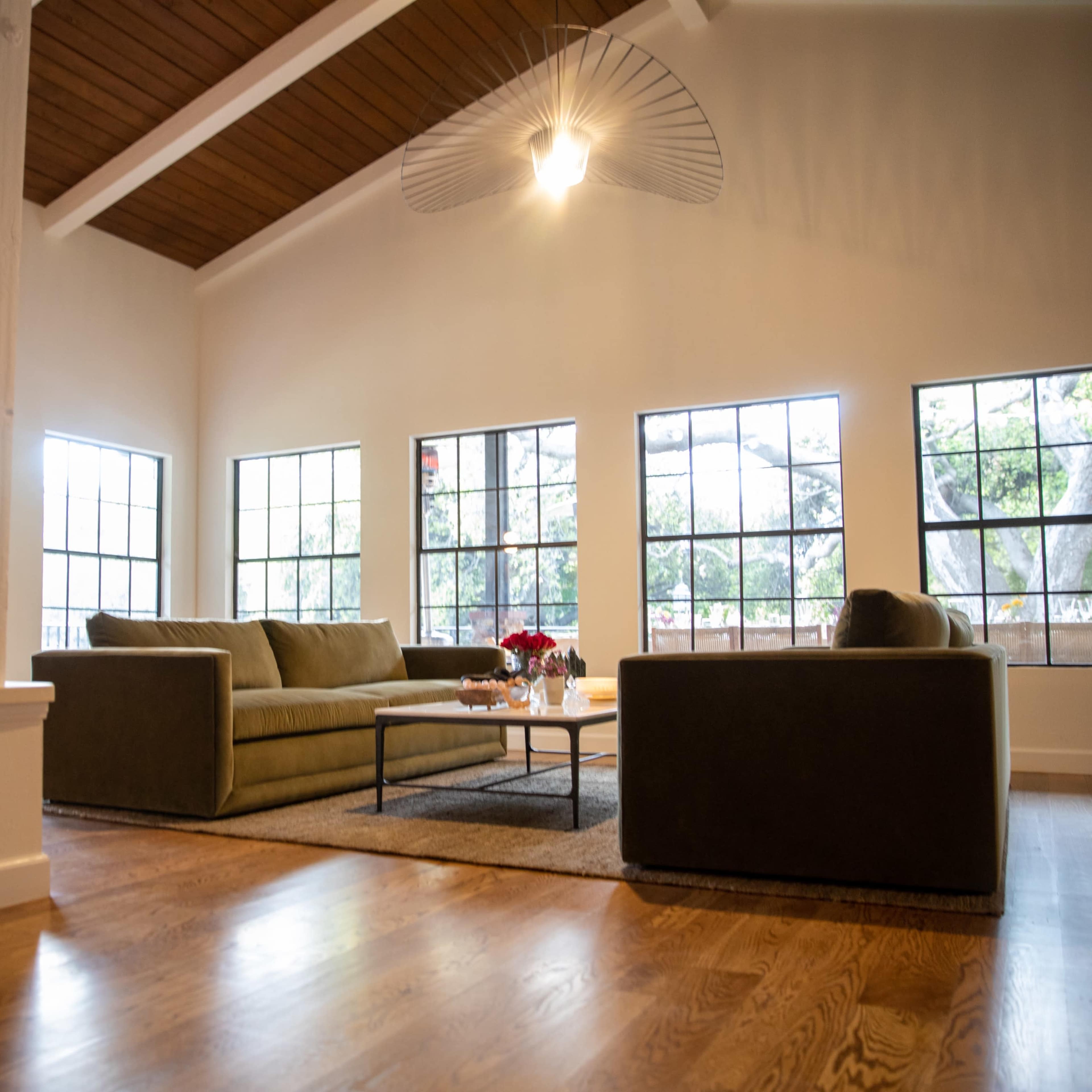 Picturesque 1-Acre Lot Ranch Home Image in Glendora, Glendora, CA
