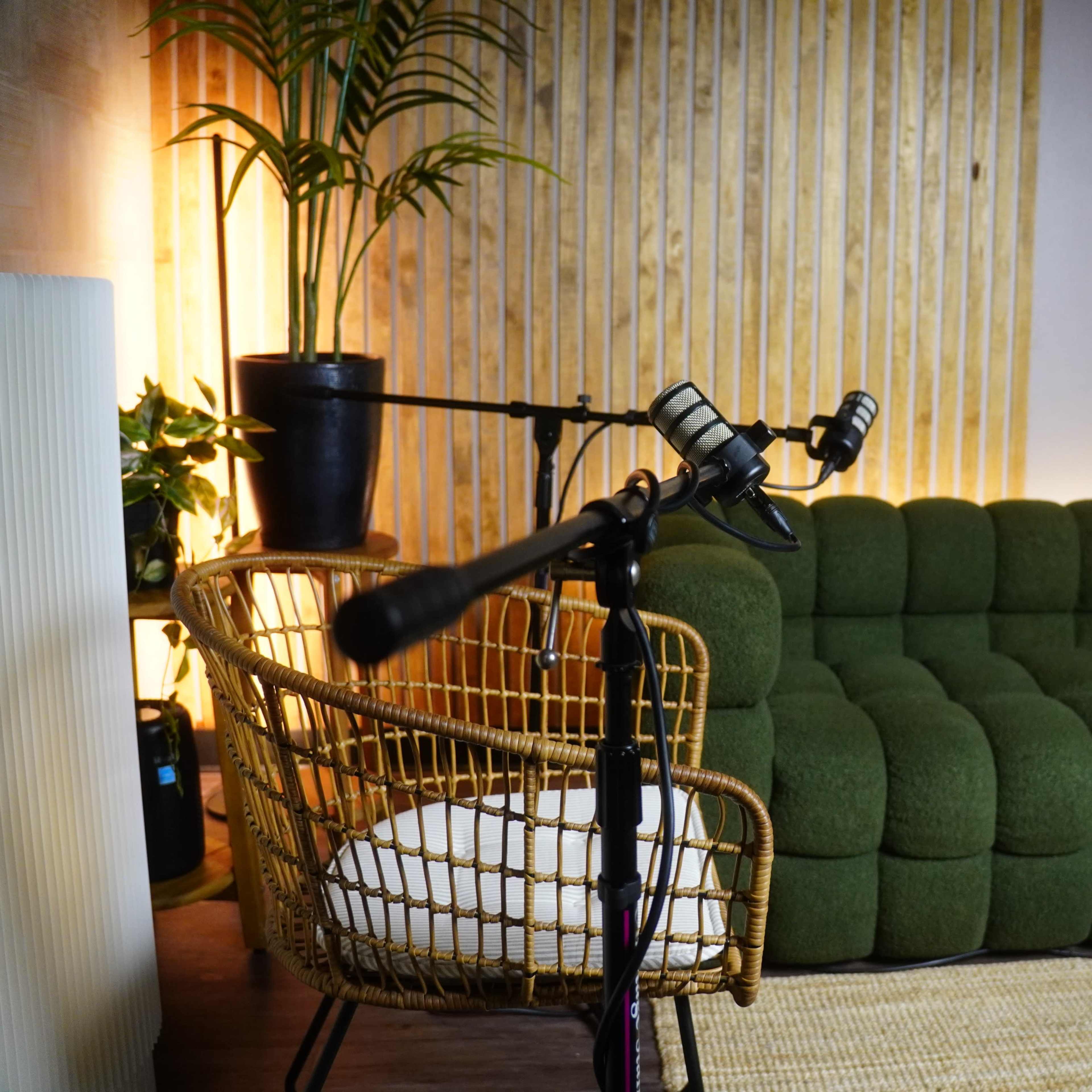 Pro Podcast & Video Studio near Long Beach, CA – Hourly Rental w/ Technician & Gear available Image in Lakewood, Lakewood, CA