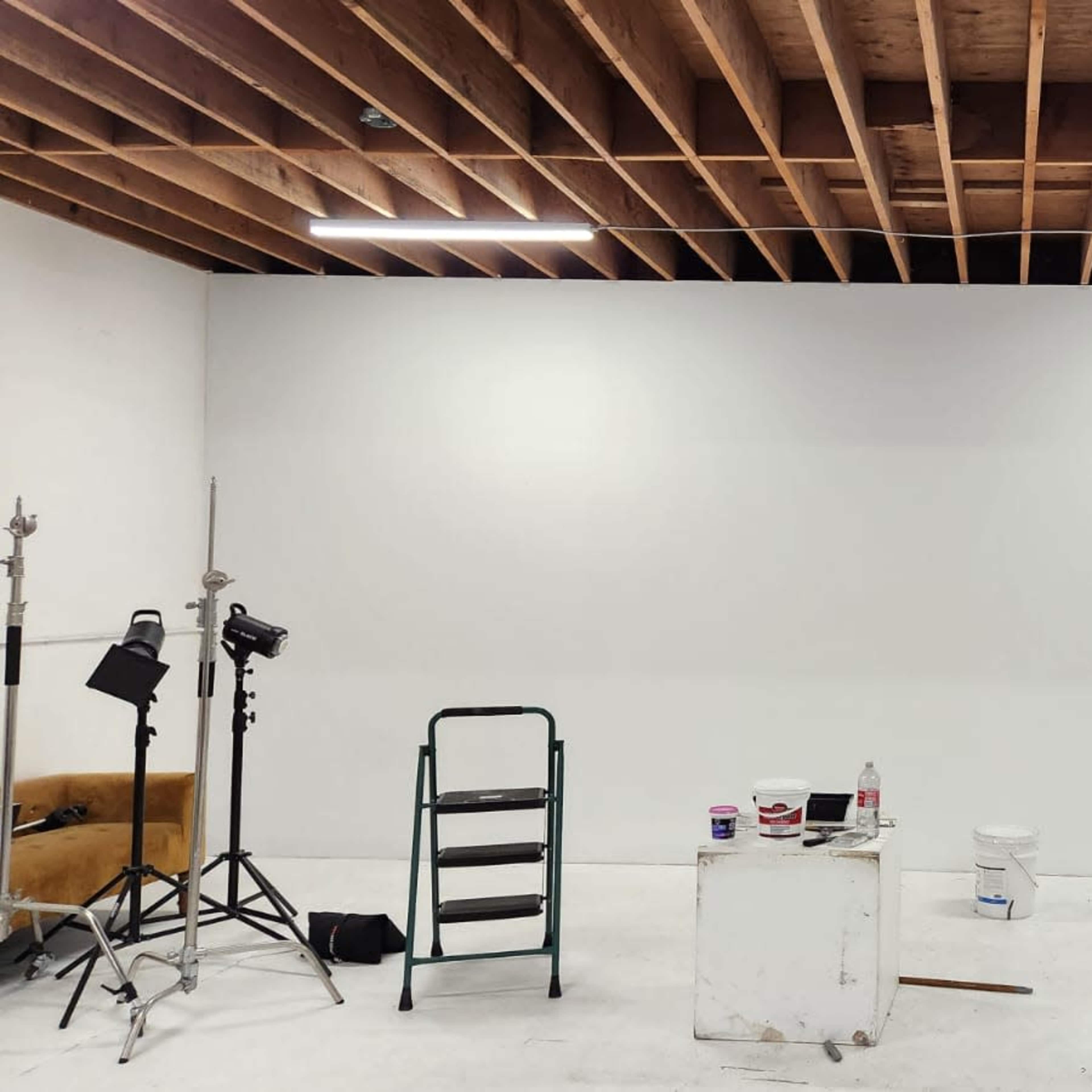Large photographic studio space near San Diego airport + free parking Image in Mission Hills, San Diego, CA