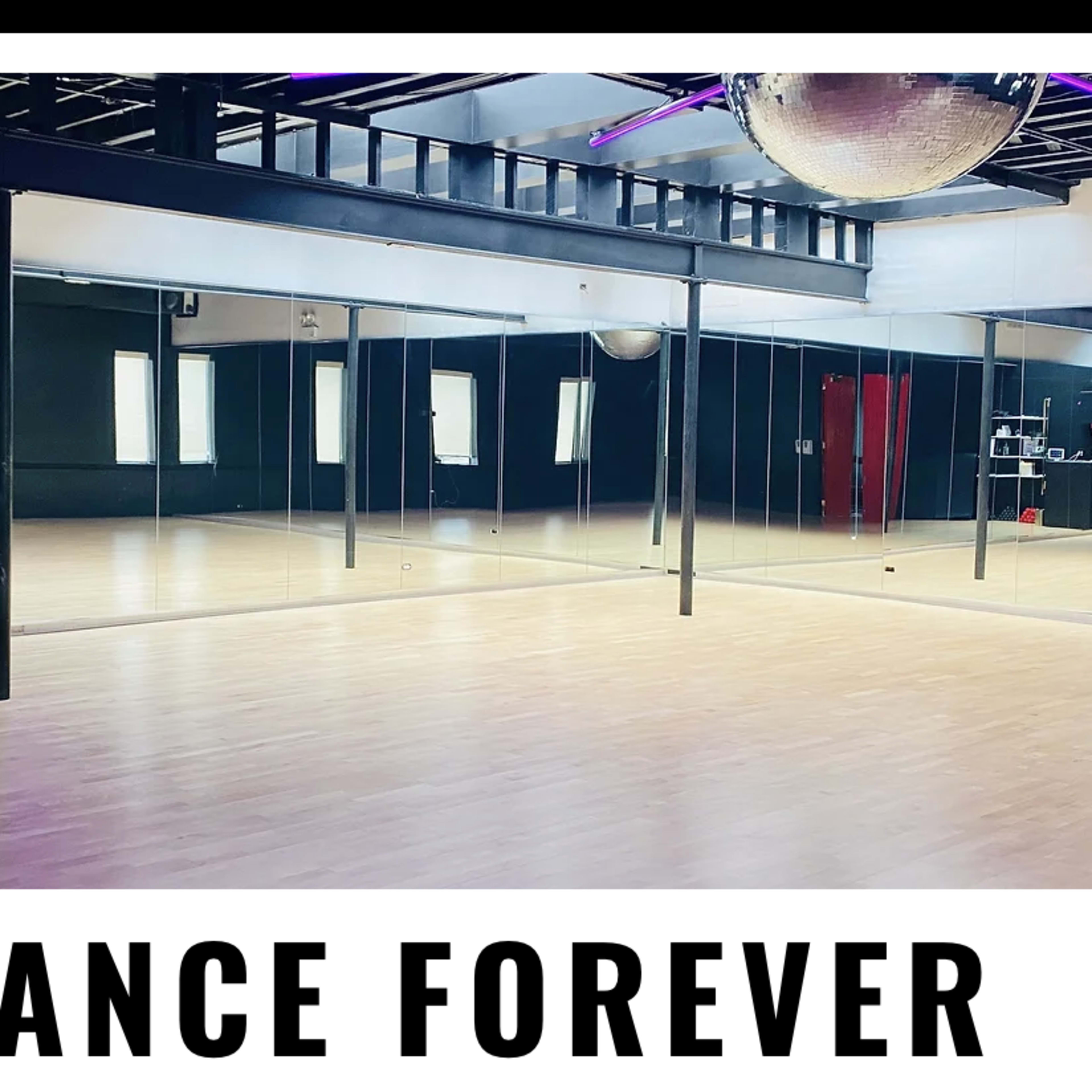 Lively Dance Studio Space in Old Town Image in Near North Side, Chicago, IL