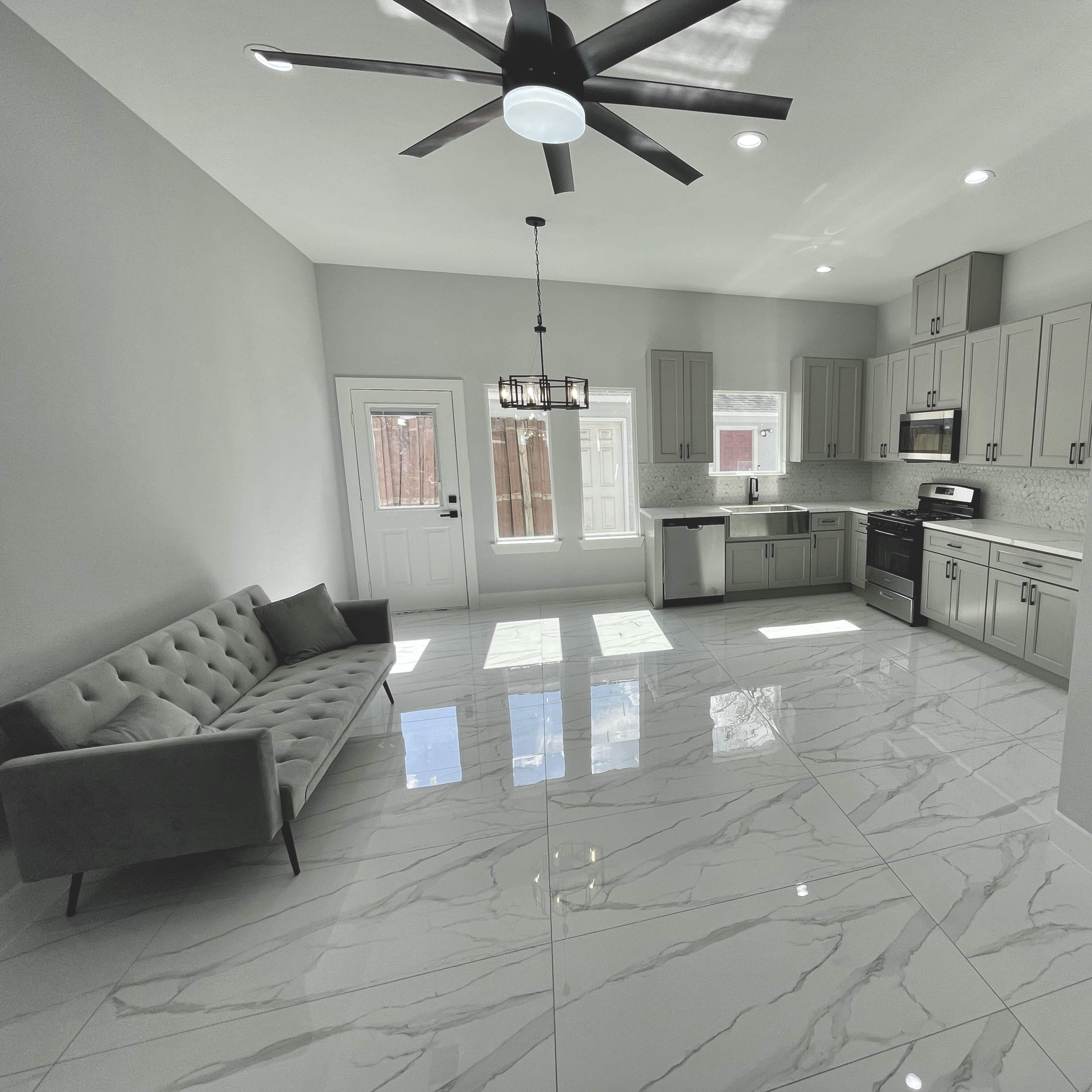 Suite Serenity Image in Greater OST / South Union, Houston, TX