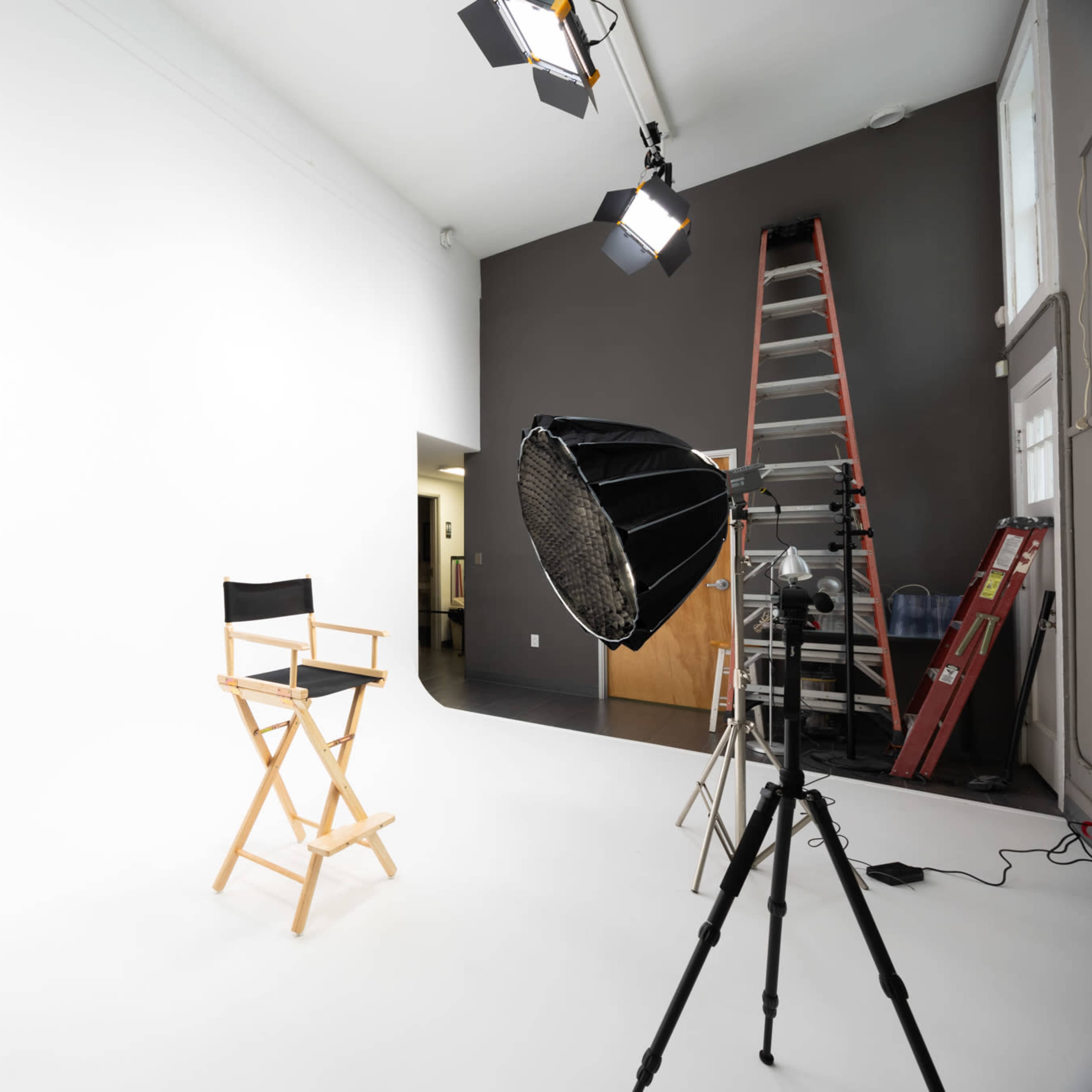 Modern Video/Photo Studio with Bright and Adjustable Colored Cyclorama Image in Alameda, Alameda, CA