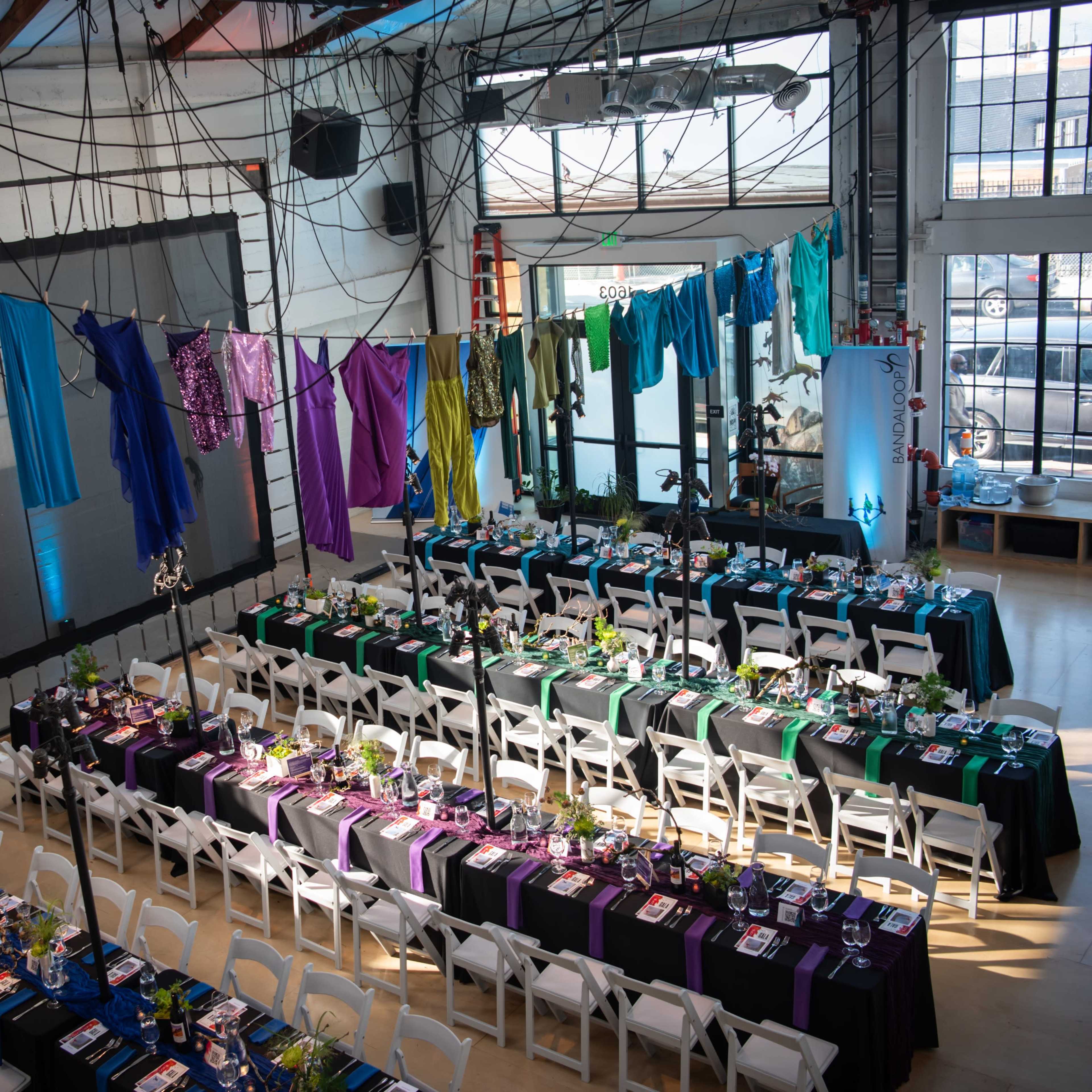 Bright, Spacious Studio for Meetings, Workshops and Parties Image in West Oakland, Oakland, CA
