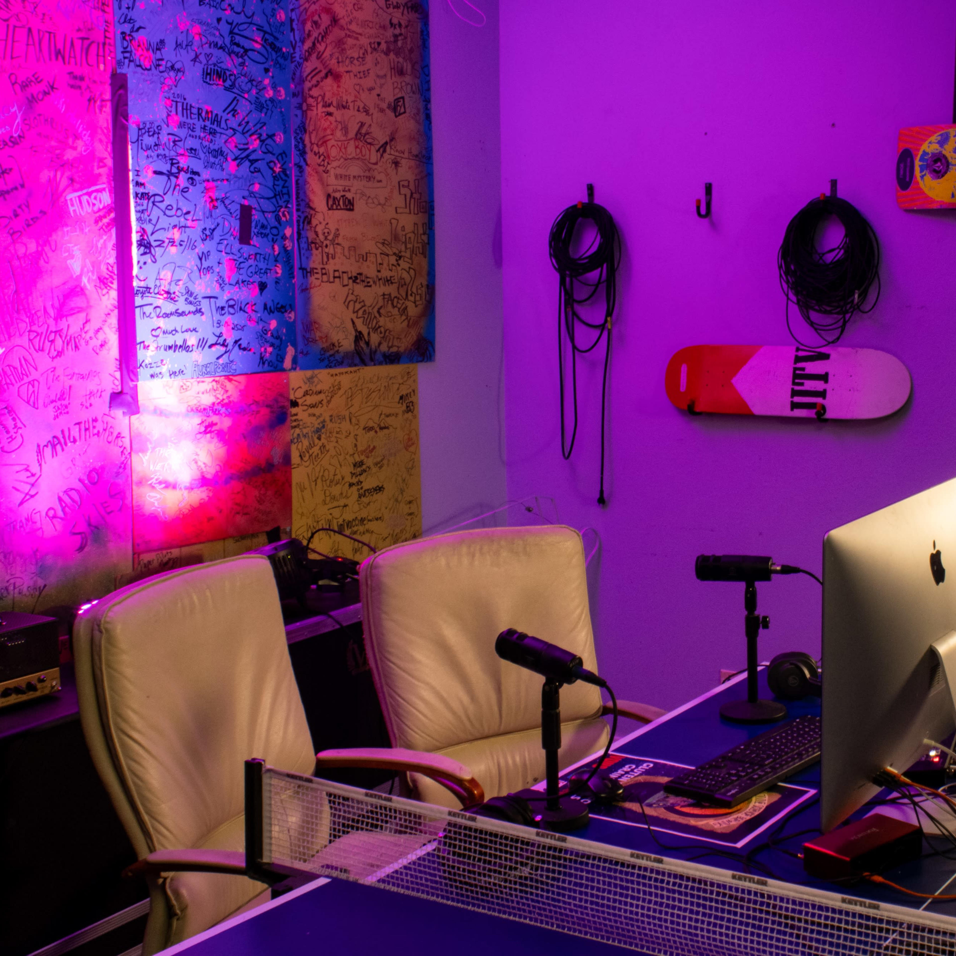 Versatile Podcast and Video Production Studio in Culver City Image in Palms, Los Angeles, CA