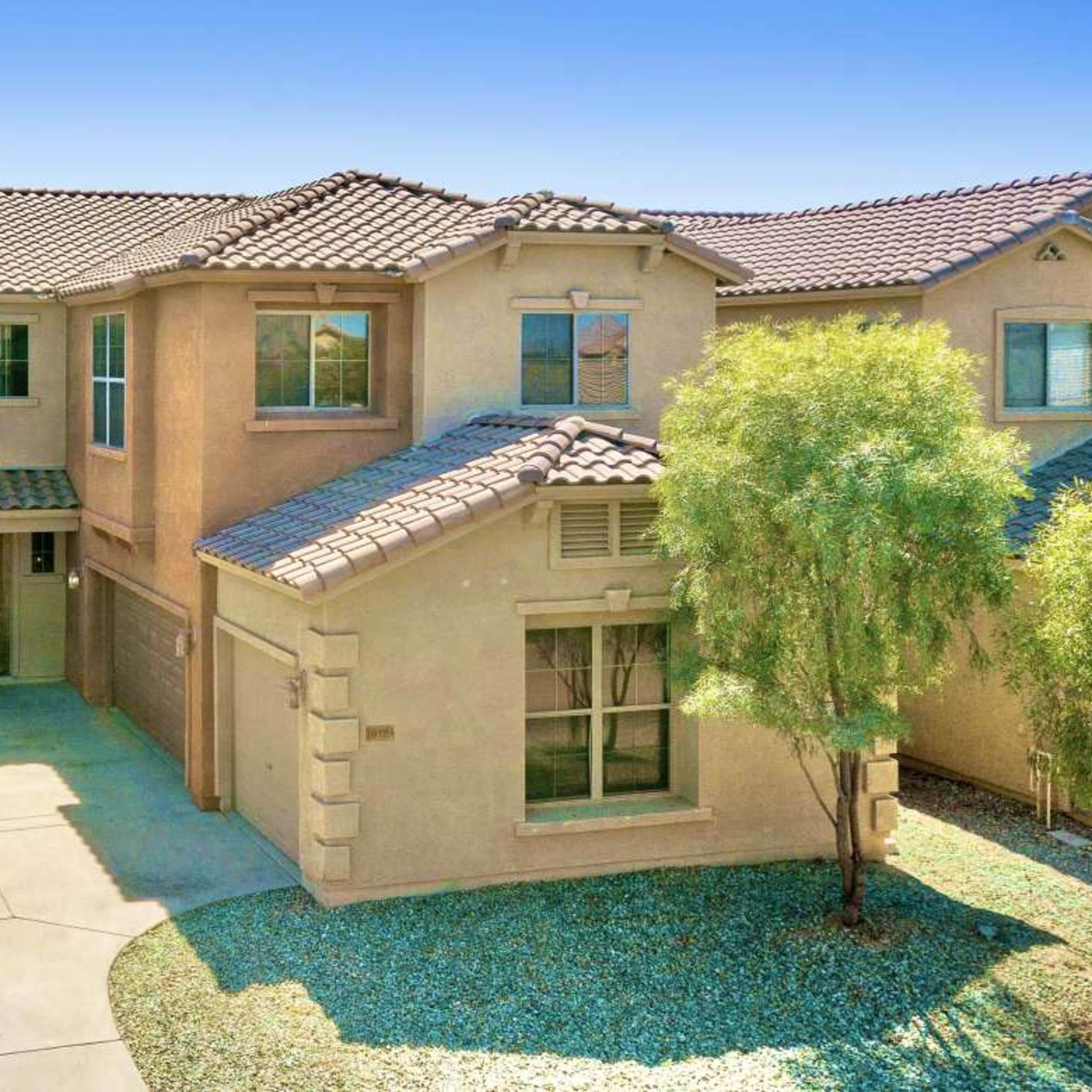Luxurious Villa with Pool, Games, Yard for Events Image in Estrella Village, Tolleson, AZ