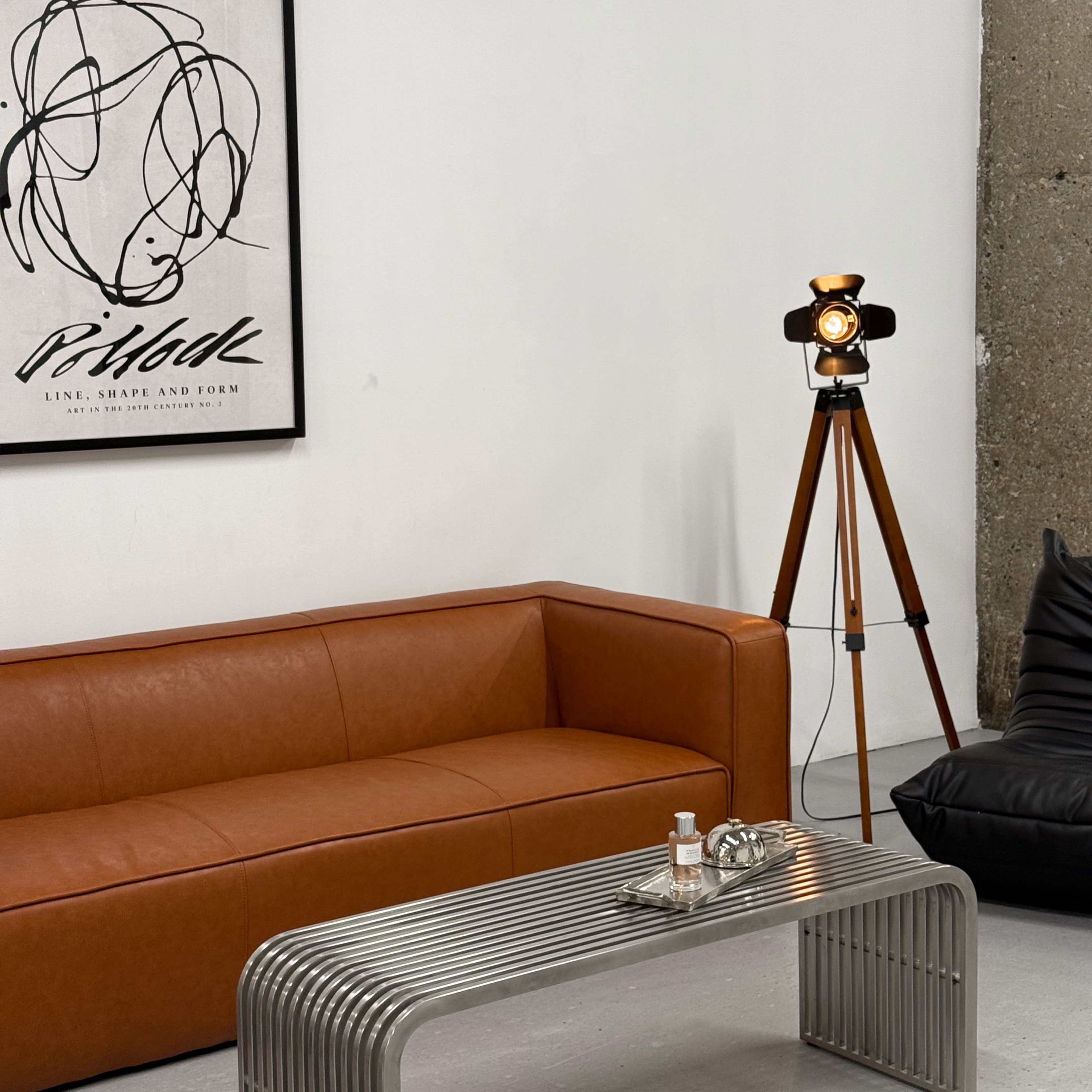 K8 photostudio Image in Lake View, Chicago, IL