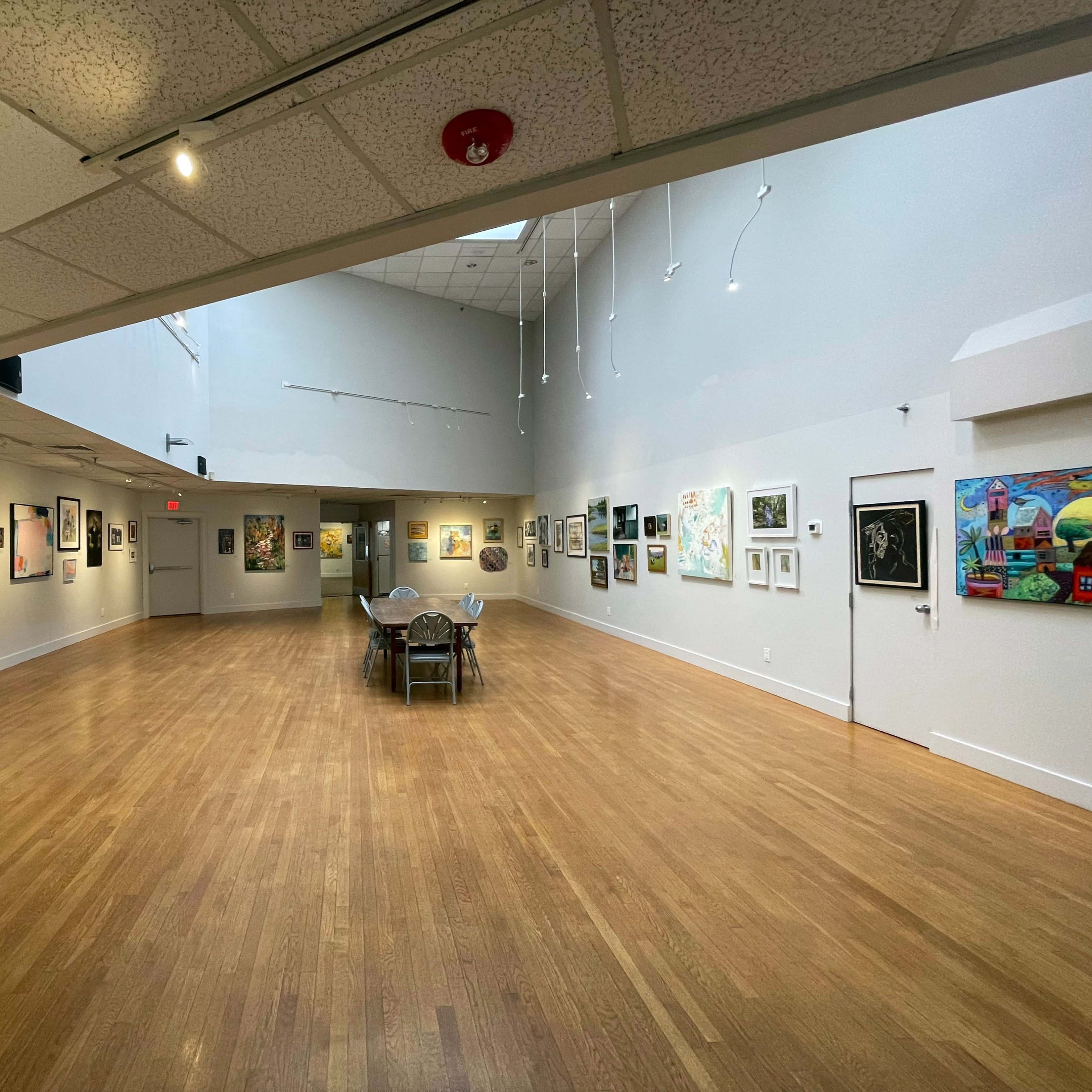 Prime Town Center Art Gallery – Expansive, Light-Filled Halls Image in Cohasset, Cohasset, MA