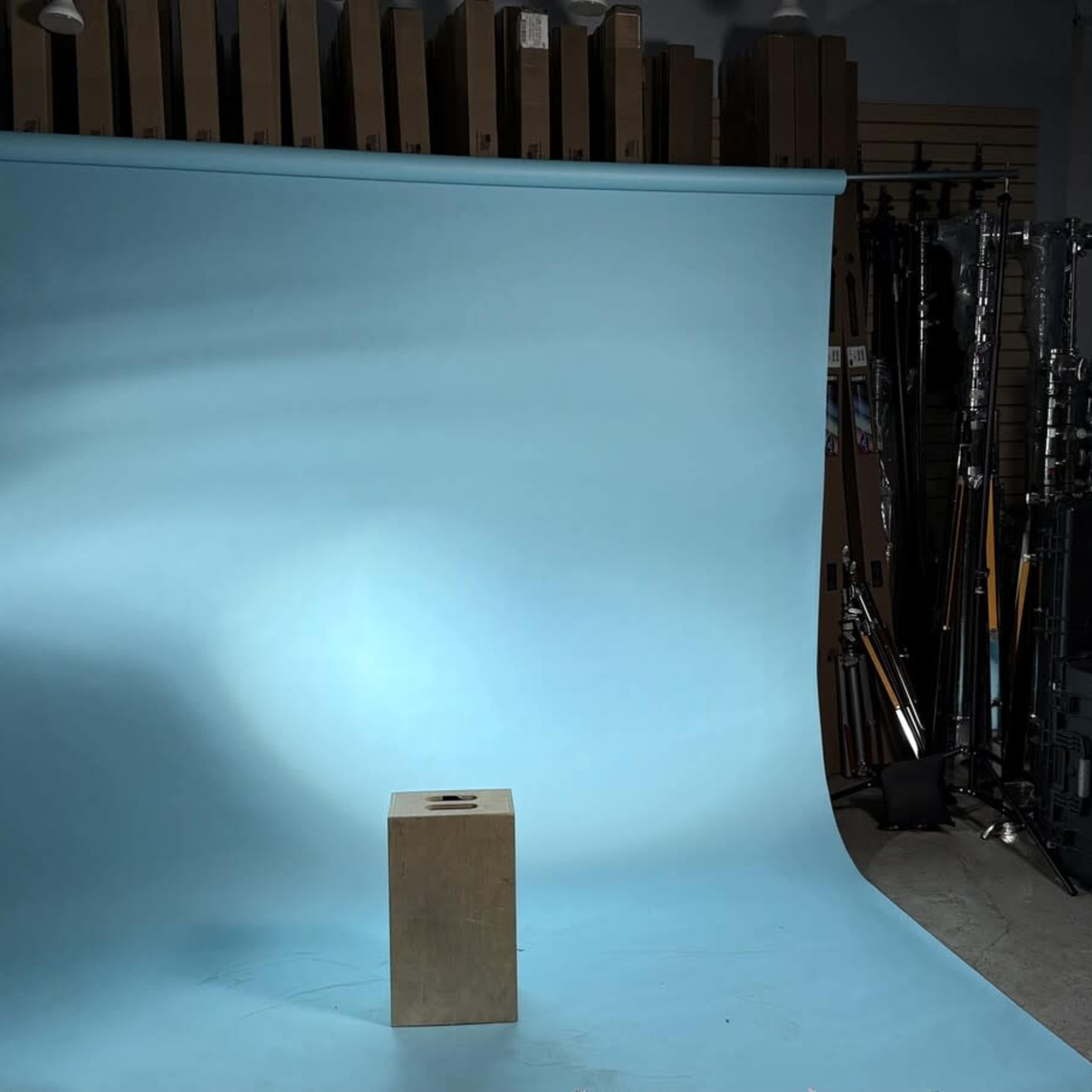 Budget Shooting Space In Imaging World Store (Bushwick) Image in Bushwick, Brooklyn, NY