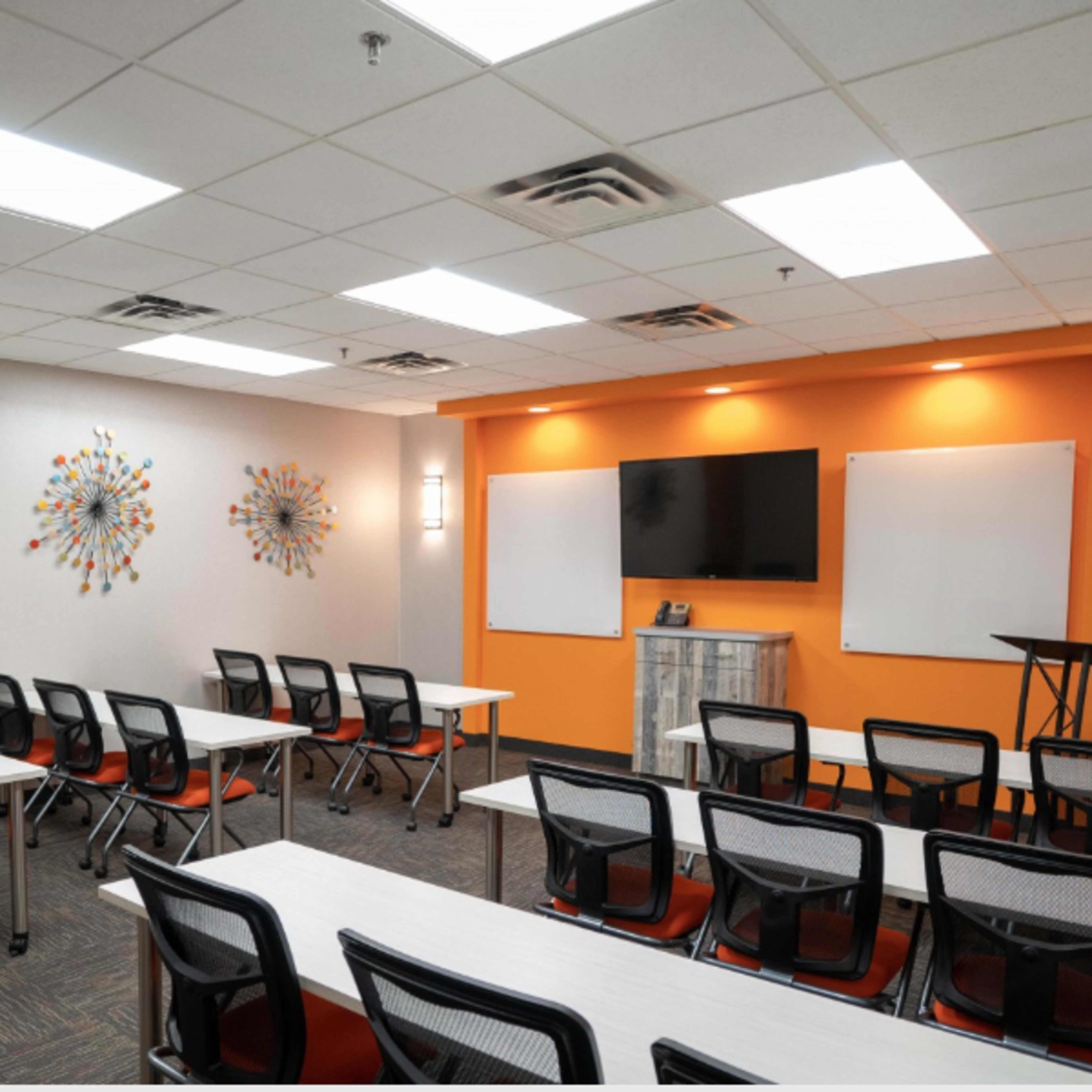 30 Person Conference / Training Room / St Louis Park Image in Blackstone, St. Louis Park, MN
