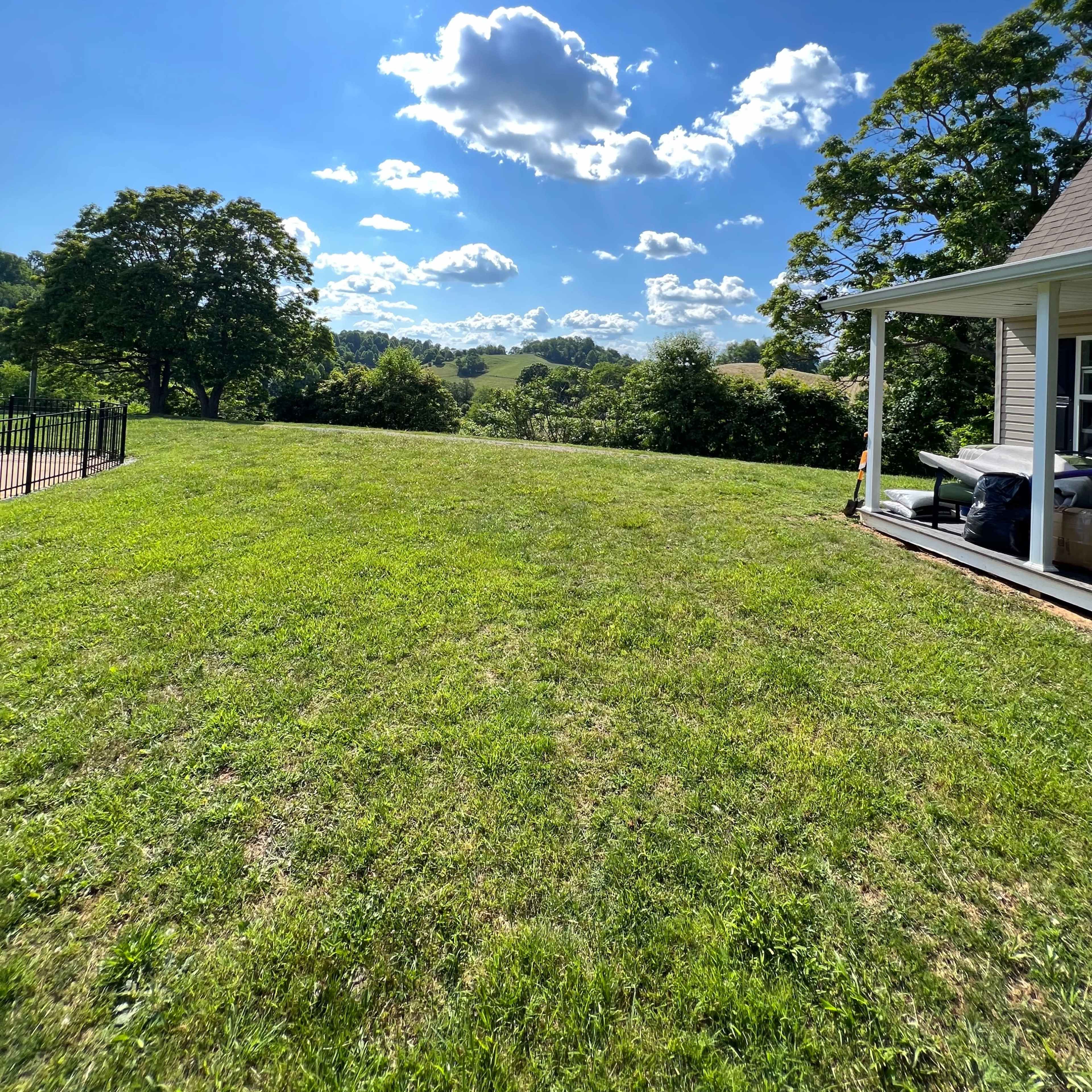 Poolside Creative Studios, Event Space and Outdoor Space (amazing views, photo/video studio, pool, incredible sunrise and sunsets) Image in , Bristol, VA