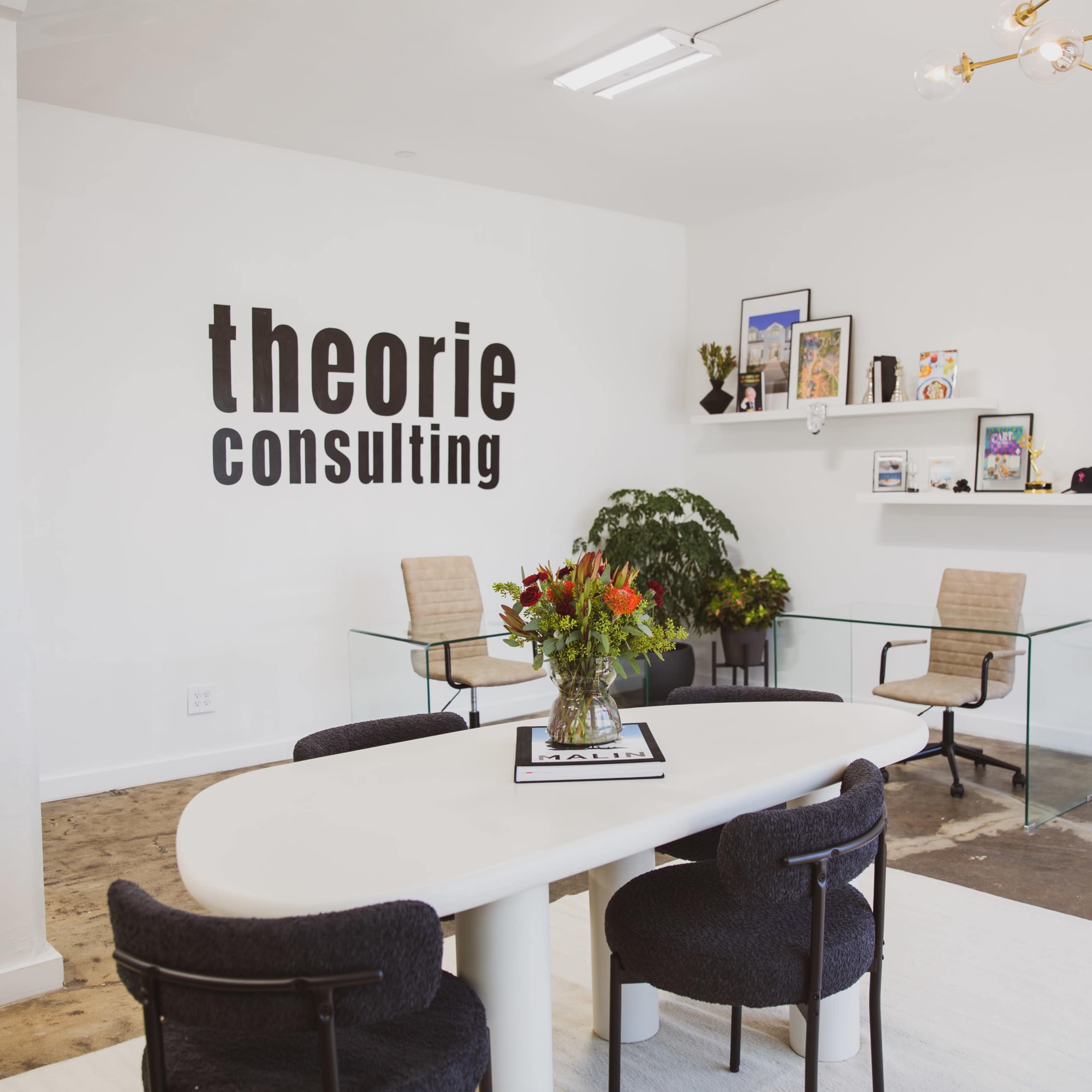 Industrial-Chic Workspace in Normal Heights with Natural Light, Ideal for Meetings & Photoshoots Image in Mid-City, San Diego, CA