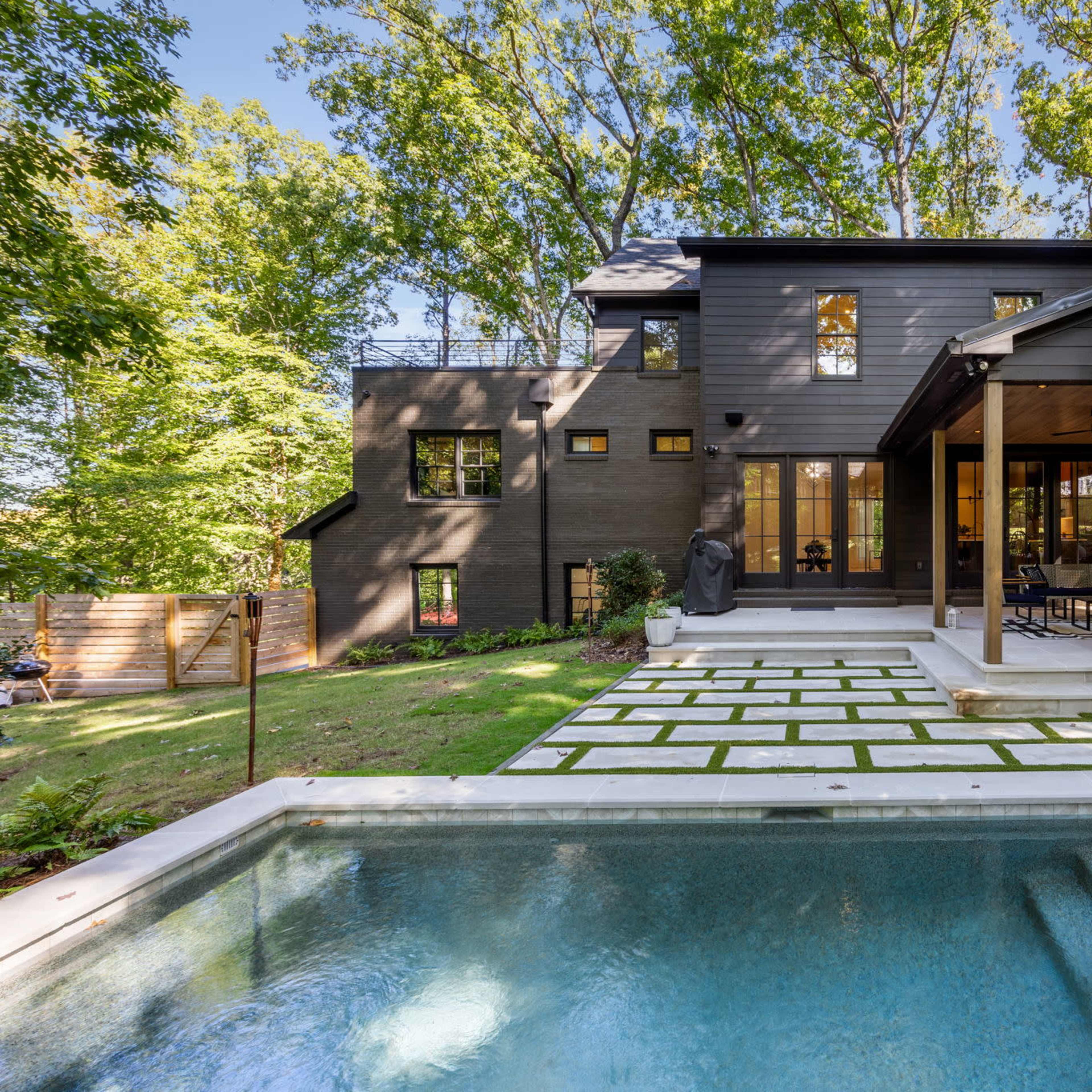 Luxury Buckhead Black Mansion with Pool and Rooftop Image in Buckhead, Atlanta, GA
