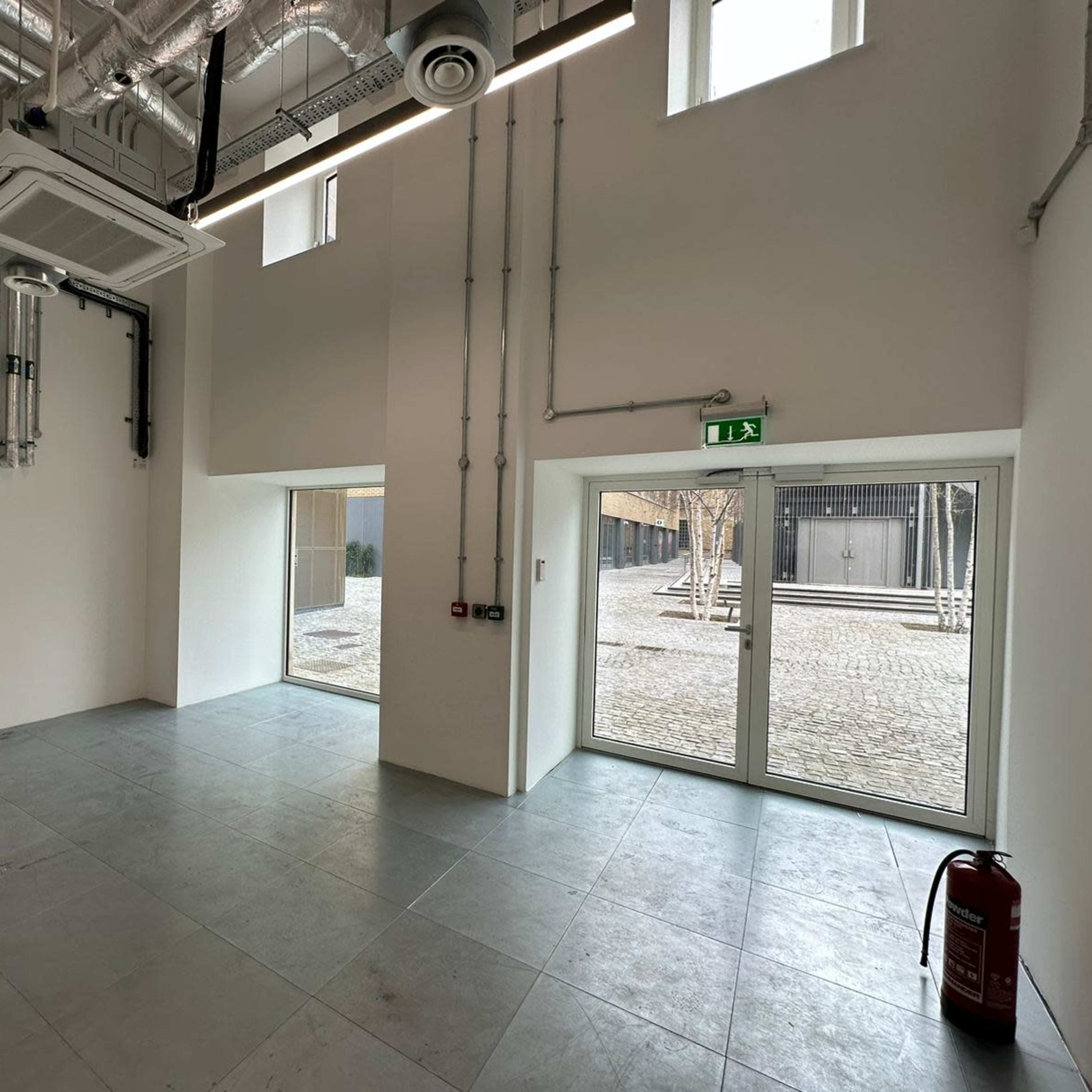 Multi-use Light Filled Event Space Image in London, London, England