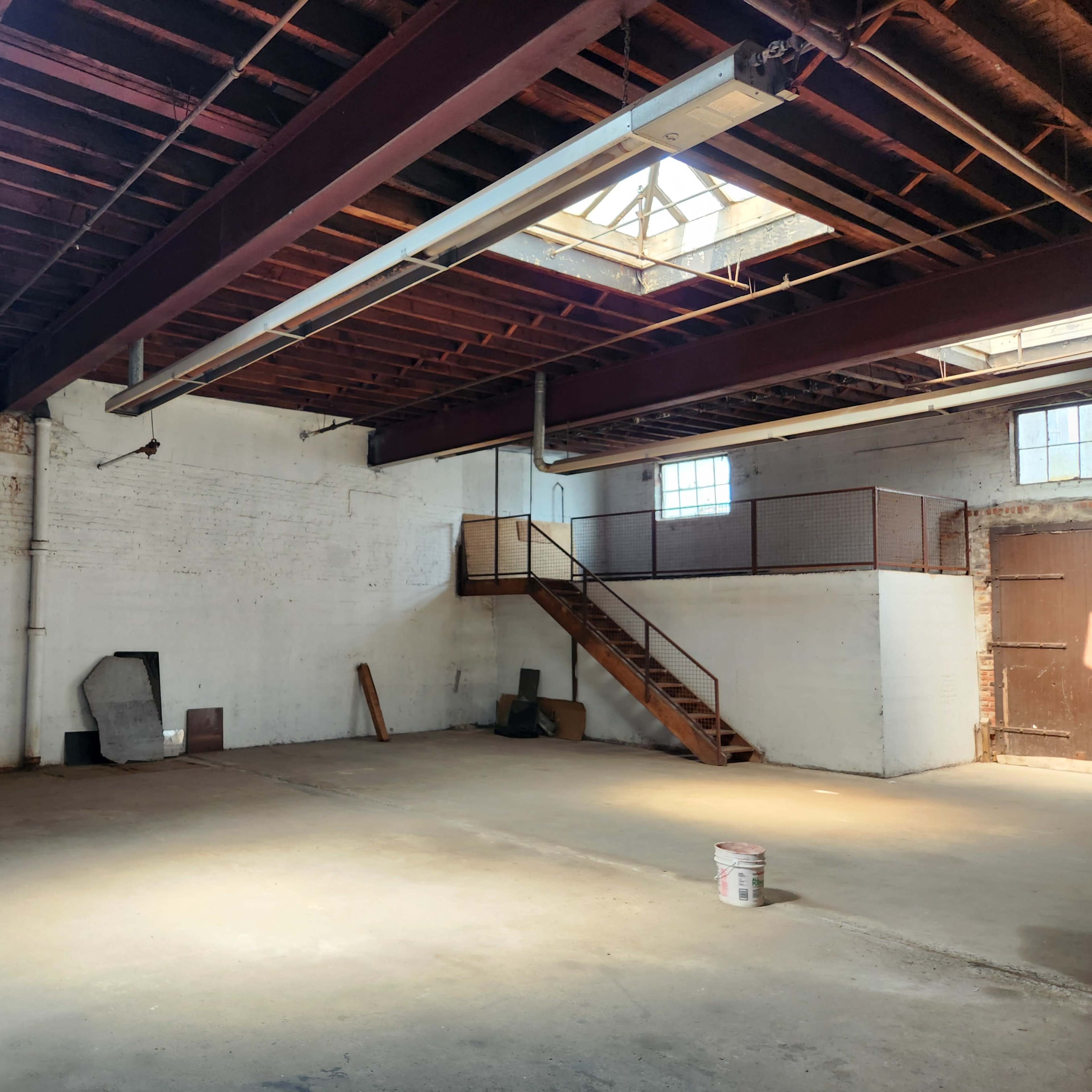 Assemble Warehouse by SHAPIRA Image in Greenpoint, Brooklyn, NY