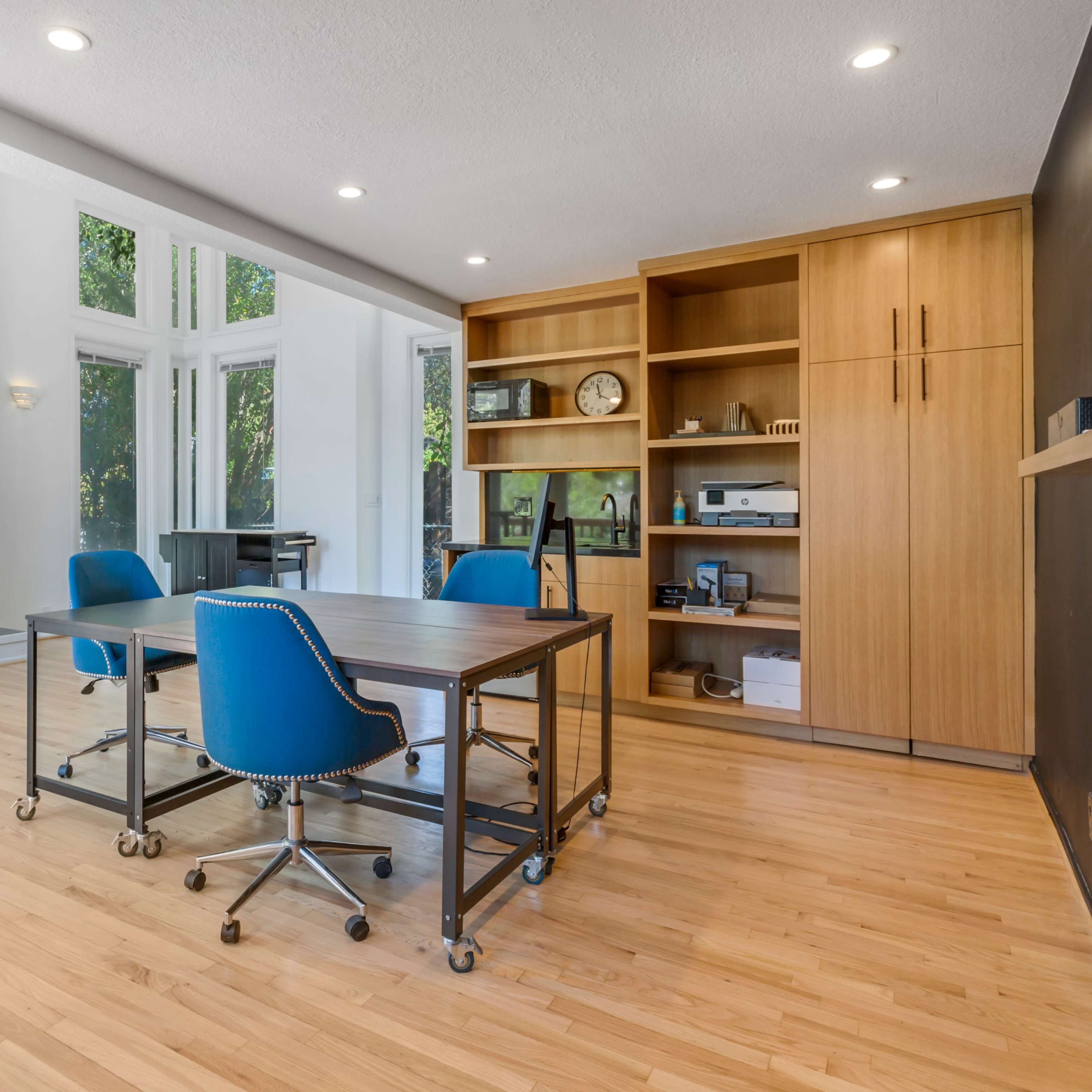 Creative Indoor / Outdoor Space in the Hollywood Hills Image in Central LA, Los Angeles, CA