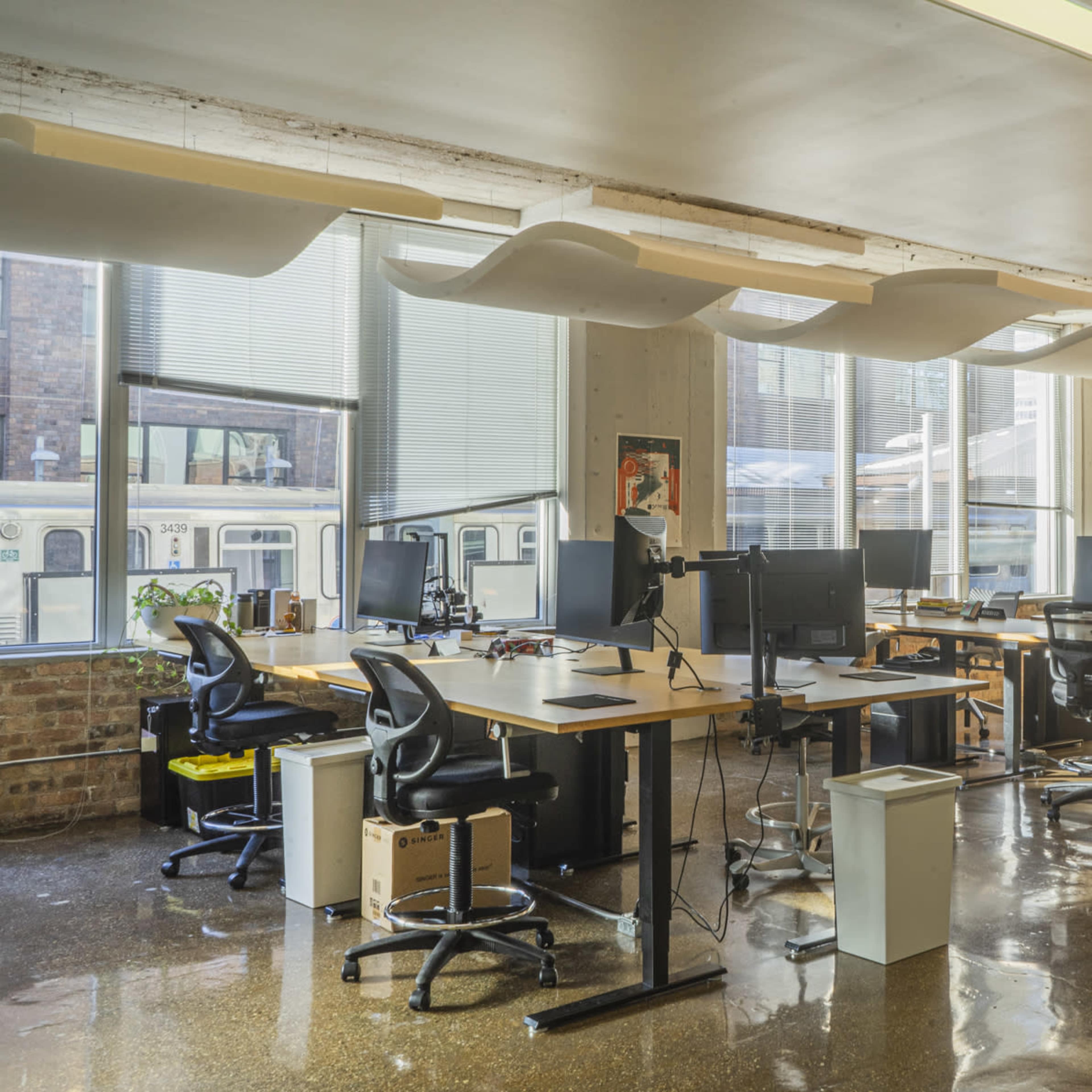 Hot desks for coworking at One Three Image in Near North Side, Chicago, IL