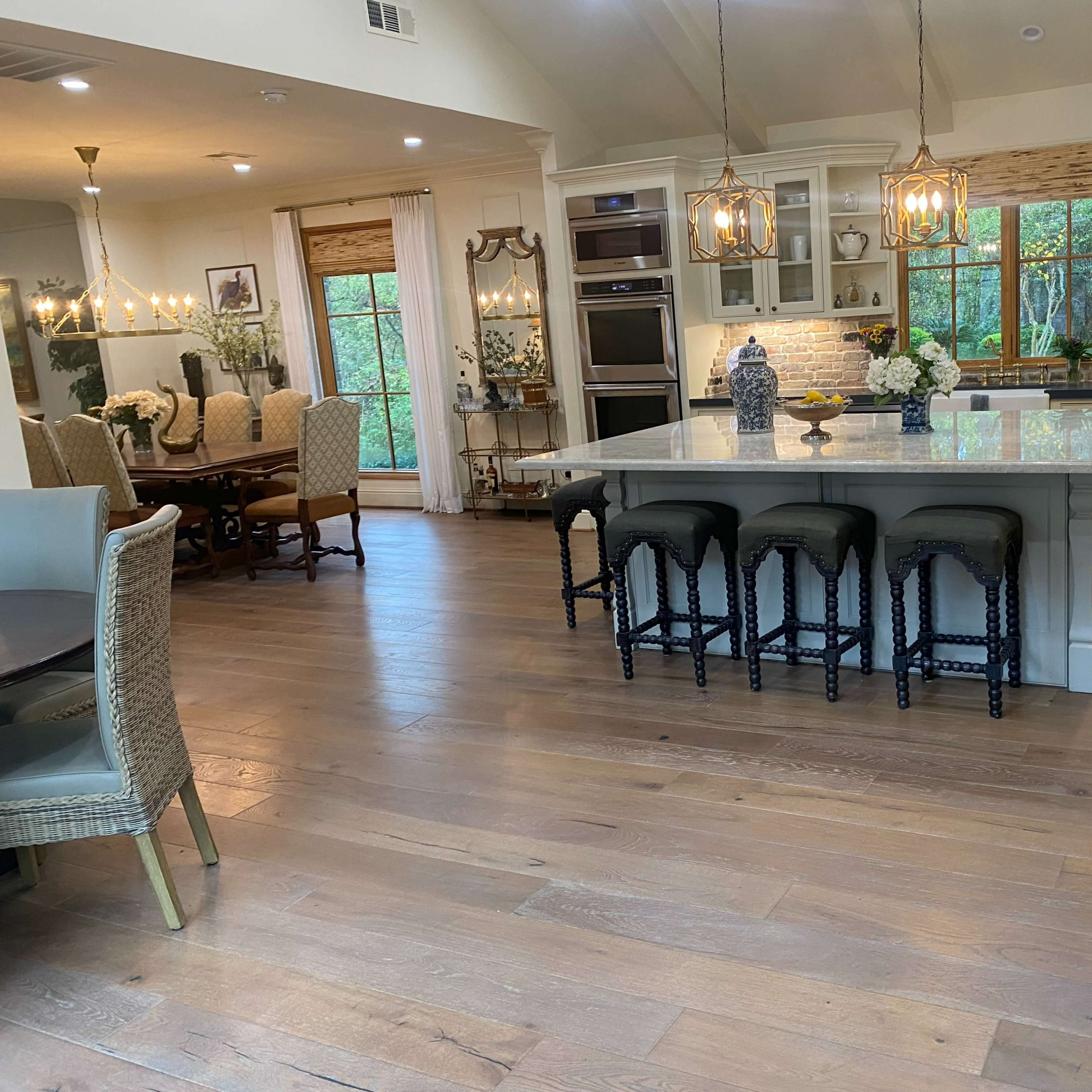 Bayou View - Renovated Home with Lots of Light, Nice Furnishings Image in Mid West, Houston, TX
