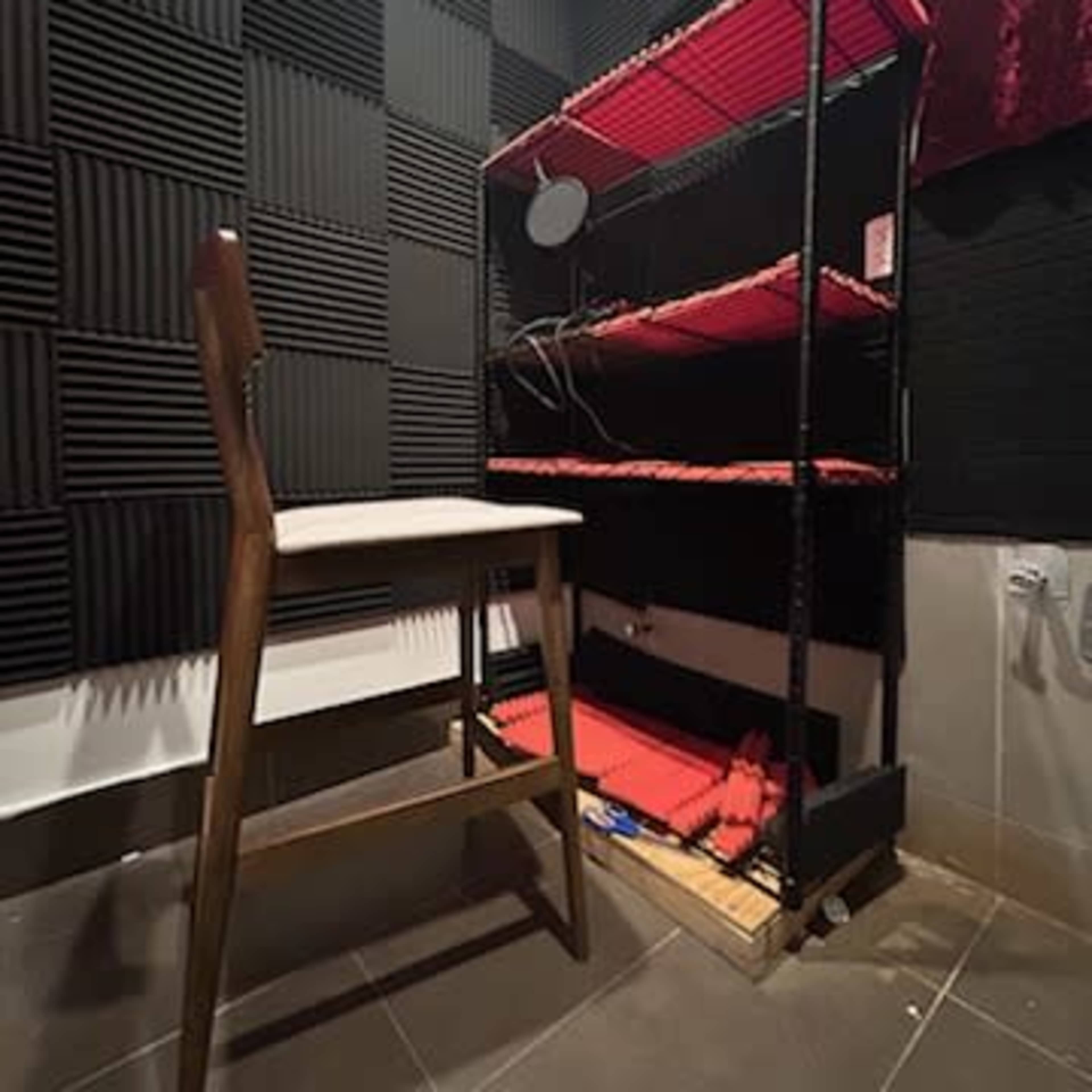 Soundproof Recording Studio for Actors Image in Crown Heights, Brooklyn, NY
