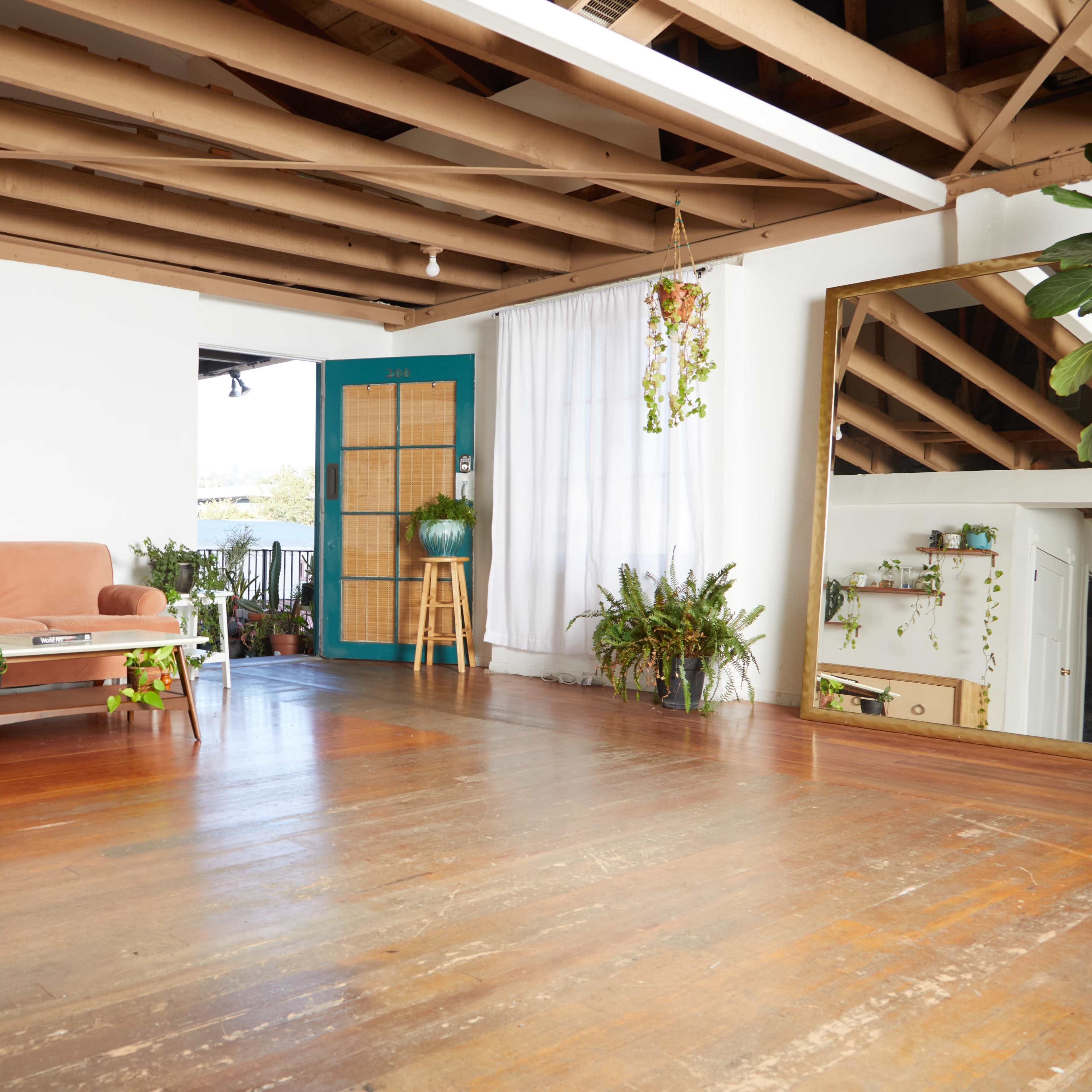 Old Hollywood Loft with Balcony on the Boulevard Image in Los Feliz, Los Angeles, CA
